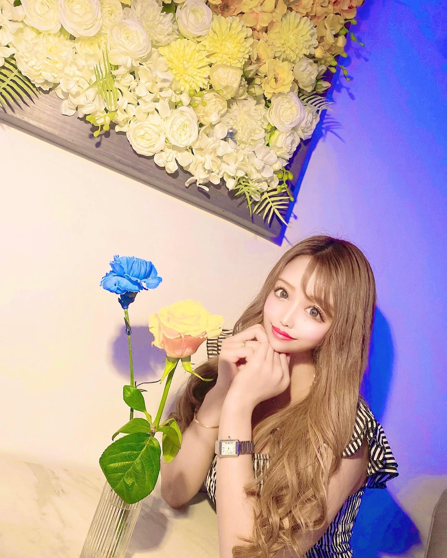 𓂃 ✿𓈒𓏸 ‪‪おはな❀.*･ﾟ

#flowerwallmone #花#お花#かわいい#flower #インスタ映え #日常#followalways#フォロワー募集中#me#girl#yolo#happy#style#life#tagsforlikes#bestoftheday#pretty#cool#ファインダーは私のキャンパス#hot #キャバ嬢#キャバクラ#歌舞伎町#新宿#プロジェクションマッピング#夜職#水商売#ホスト#バー