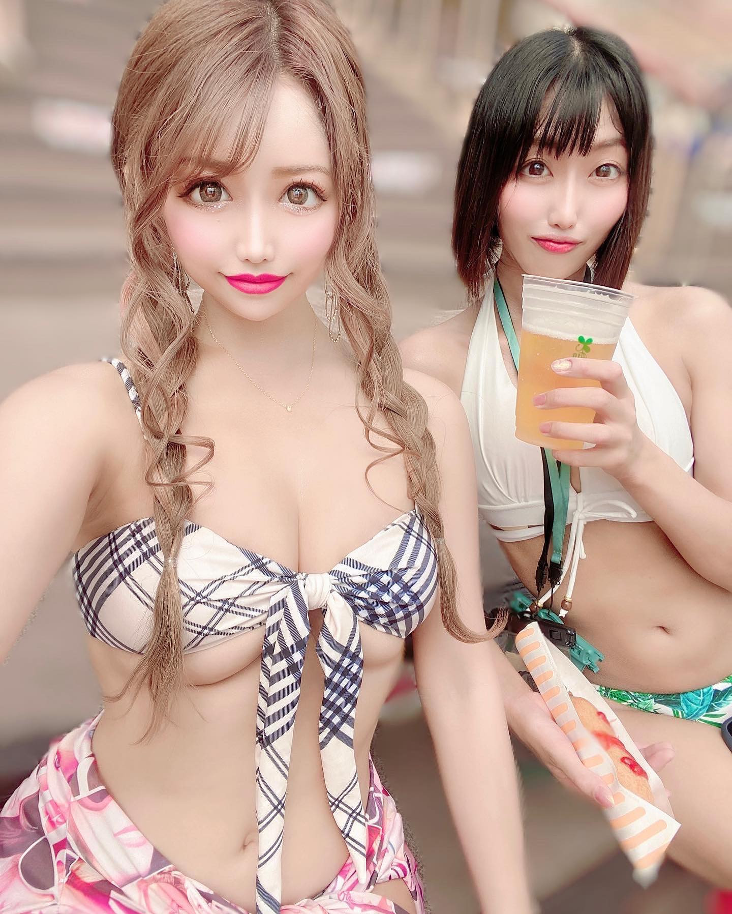 ねぴさんと久しぶり💓
サマランいった💓

#きゃばくら#キャバ嬢#歌舞伎町#ラウンジ#スナック#ガルバ#ホスト#バー#アイドル#新宿#東京#ナイトスポット#セルカ#instadaily#me#selfie#お酒#水商売#love#相互フォロー#推し#美女#イケメン#夜遊び#ギャル#model#サマラン#プール#水着#ビキニ