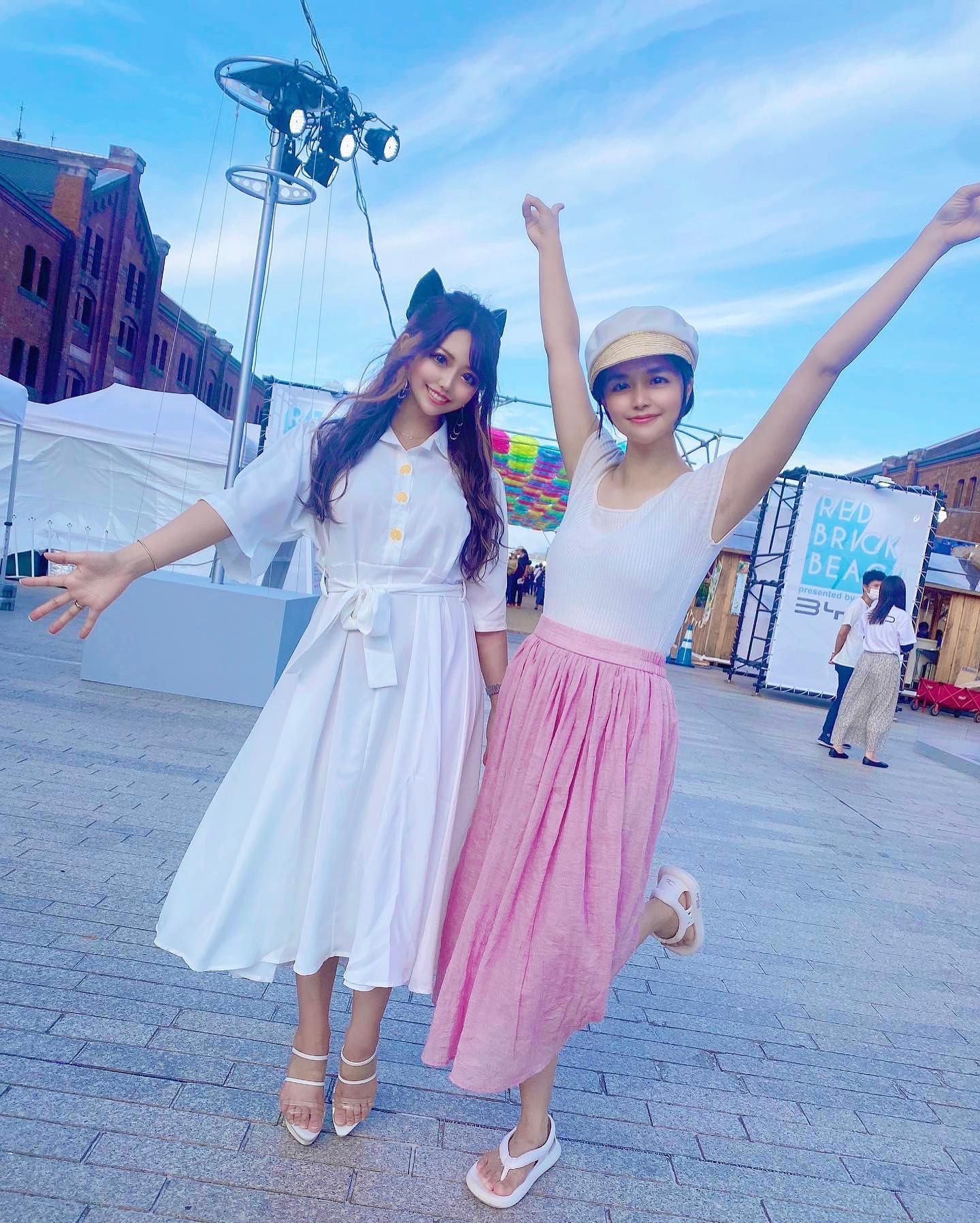 鎌倉のあとゎ横浜の赤レンガ倉庫でやってた
RED BRICK BEACH 🏖に✨

#レッドブリックビーチ #redbrickbeach #横浜#赤レンガ倉庫#きゃばくら#キャバ嬢#歌舞伎町#ラウンジ#スナック#ガルバ#ホスト#バー#アイドル#新宿#東京#ナイトスポット#夏イベント#instadaily#me#selfie#お酒#水商売#love#相互フォロー#推し#美女#イケメン#夜遊び#ギャル#model