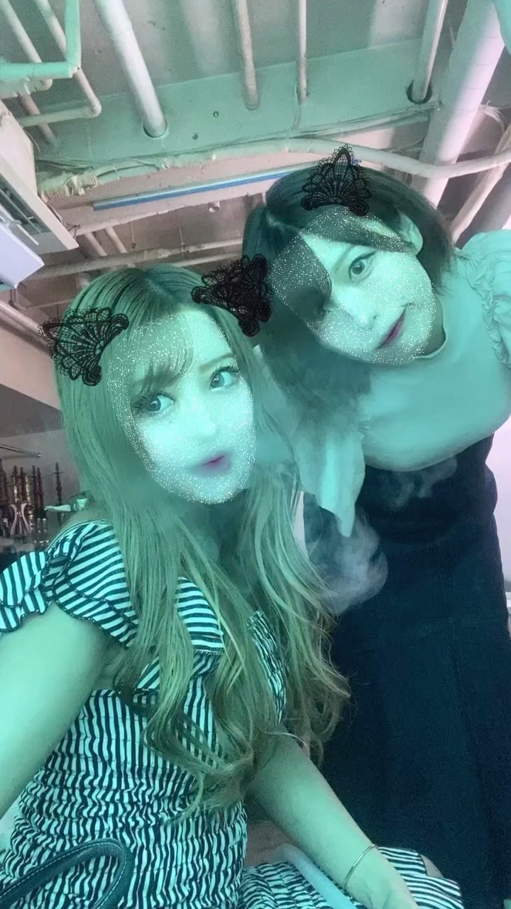 久しぶりにリール💋
またあそぼーね💋

#キャバクラ#キャバ嬢#夜職#水商売#ニュークラ#ホスト#ガールズバー#ラウンジ#キャバ#新宿#六本木#すすきの#渋谷#麻布#池袋#錦#ミナミ#中洲#渋谷#北新地#大阪#東京#love#bar#サパー#バー#cute#happy#シーシャ#chill