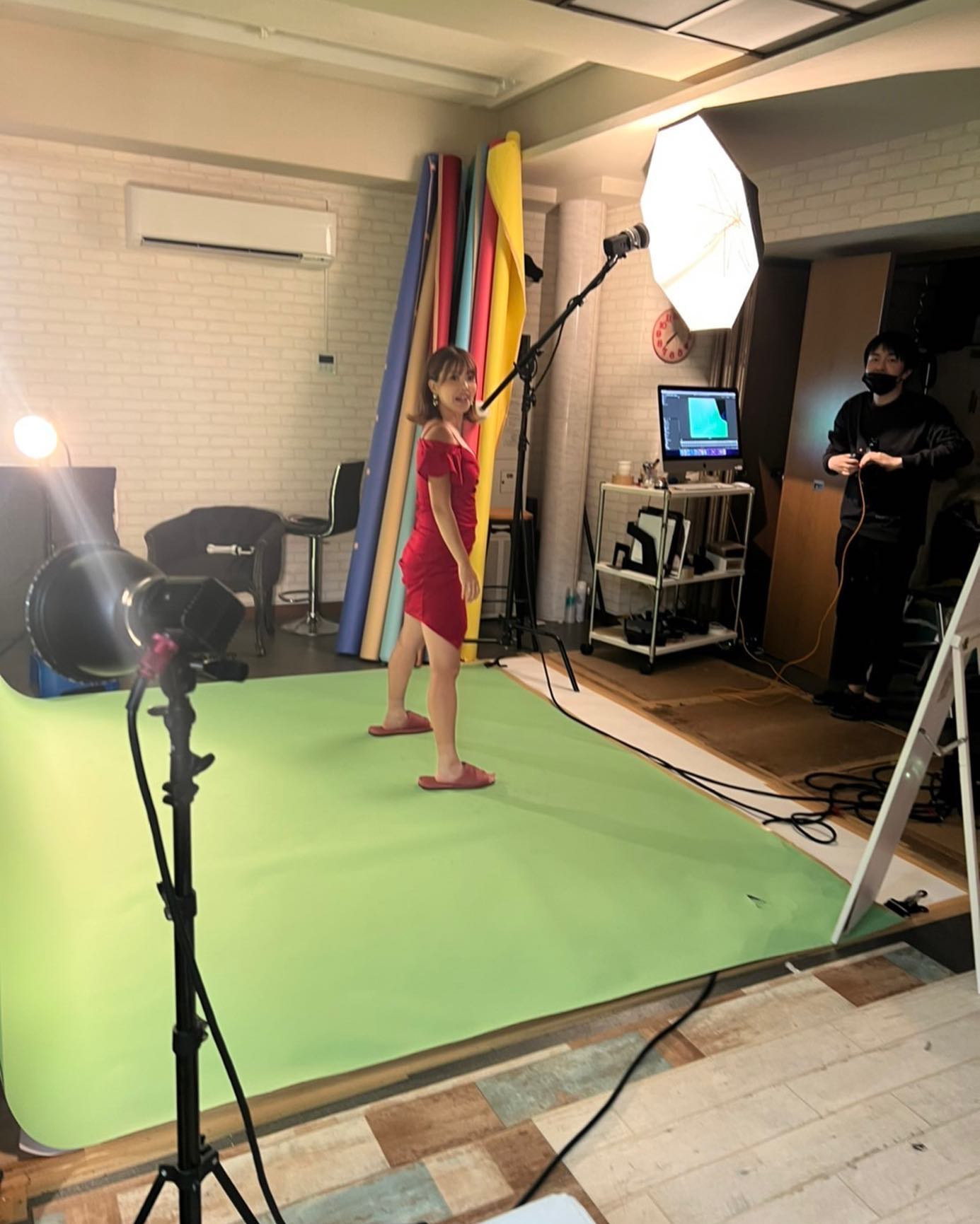 撮影の裏側🫣
.

#エリアジー #オレンジテラス #オーシャンスカイ #モナクラス #ニュークラブ #ニュークラ #キャバクラ #ホステス #キャバ嬢 #すすきの #札幌 #歌舞伎町 #国分町 #可愛い #かわいい #いいね #フォロミー #フォロー #フォロワー #followｍe #likeforlikes #instagood #instalike #follow #f4f #ヘアセット #ショートカット #ヘアアレンジ