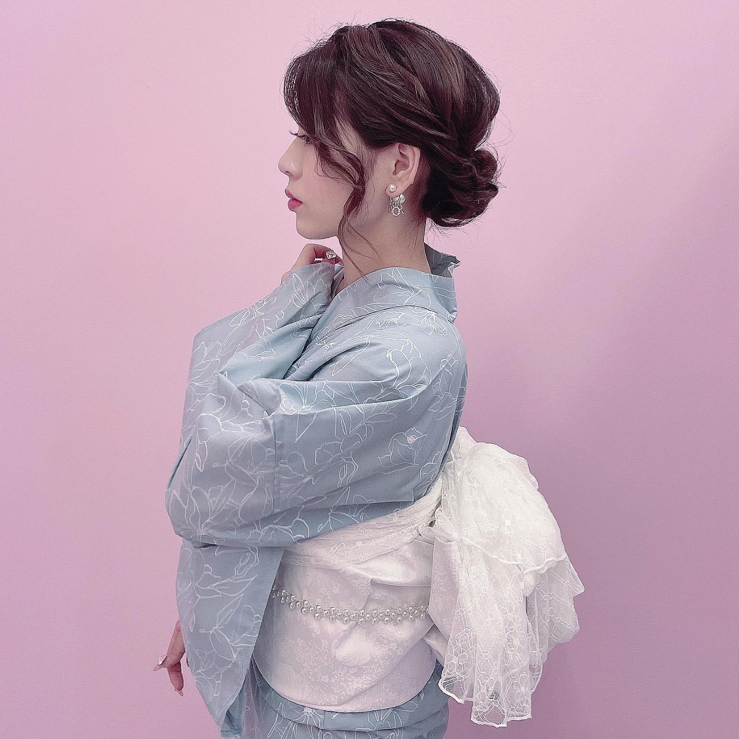 .
こっちの方が似合うって言ってくれる人多かったなーん

#キャバ嬢#キャバドレス#ロングドレス#ドレス#ローブドフルール#エンジェルアール#ヘアメイク#ヘアメ#ポニーテール#キャバクラ#池袋レッドシューズ#プリンスグループ#キャバキャバ#池袋#歌舞伎町#六本木#銀座#いいね返し #フォロワー募集中#likeforlikes#like4likes #likeforfollow#like4follow#浴衣#浴衣コーデ#浴衣女子#浴衣ヘア