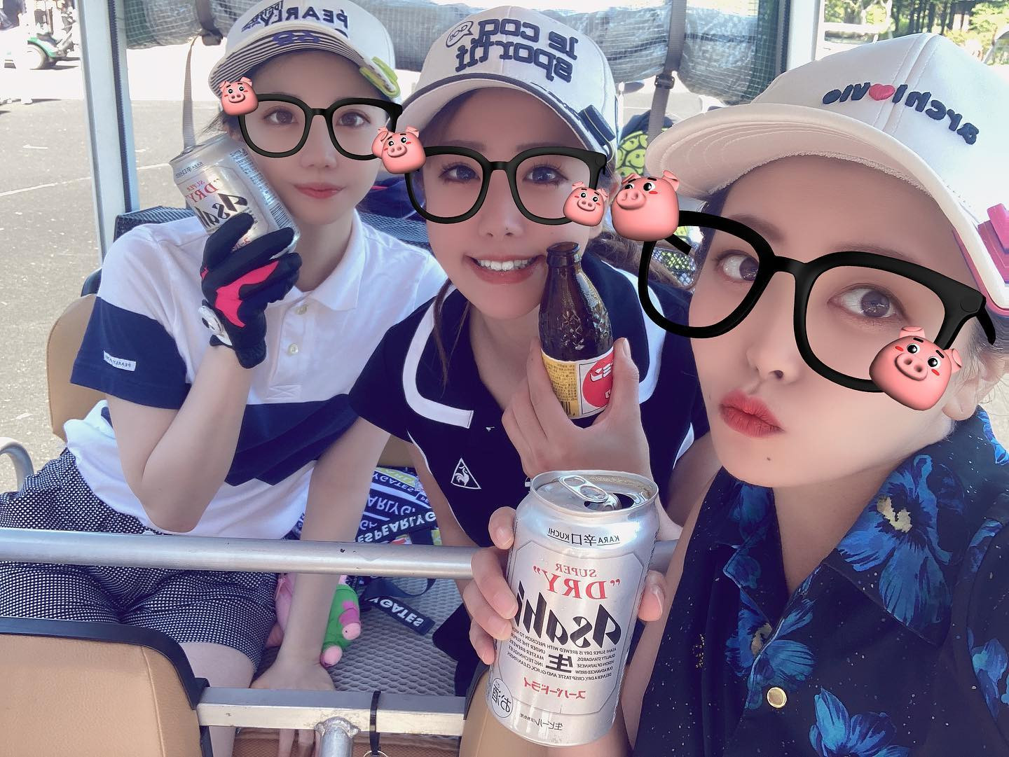 のあちゃんとはじめてのゴルフ⛳️❤️
普通に打ててすごかった😚！
やっぱりレッスン通ってるのと通ってないのじゃ違うのね🤣
.

#エリアG #エリアGグループ #モナクラス #モナクラス札幌 #モナクラス札幌あい
#ニュークラブモナクラス札幌
.
.
#キャバクラ #キャバ #キャバ嬢 #キャバクラ嬢 #すすきのキャバクラ #すすきのキャバ嬢
.
#ニュークラ #ニュークラブ #キャバキャバ #すすきのニュークラ #すすきのニュークラブ
#すすきのニュークラエリアG #すすきのニュークラブエリアG #すす