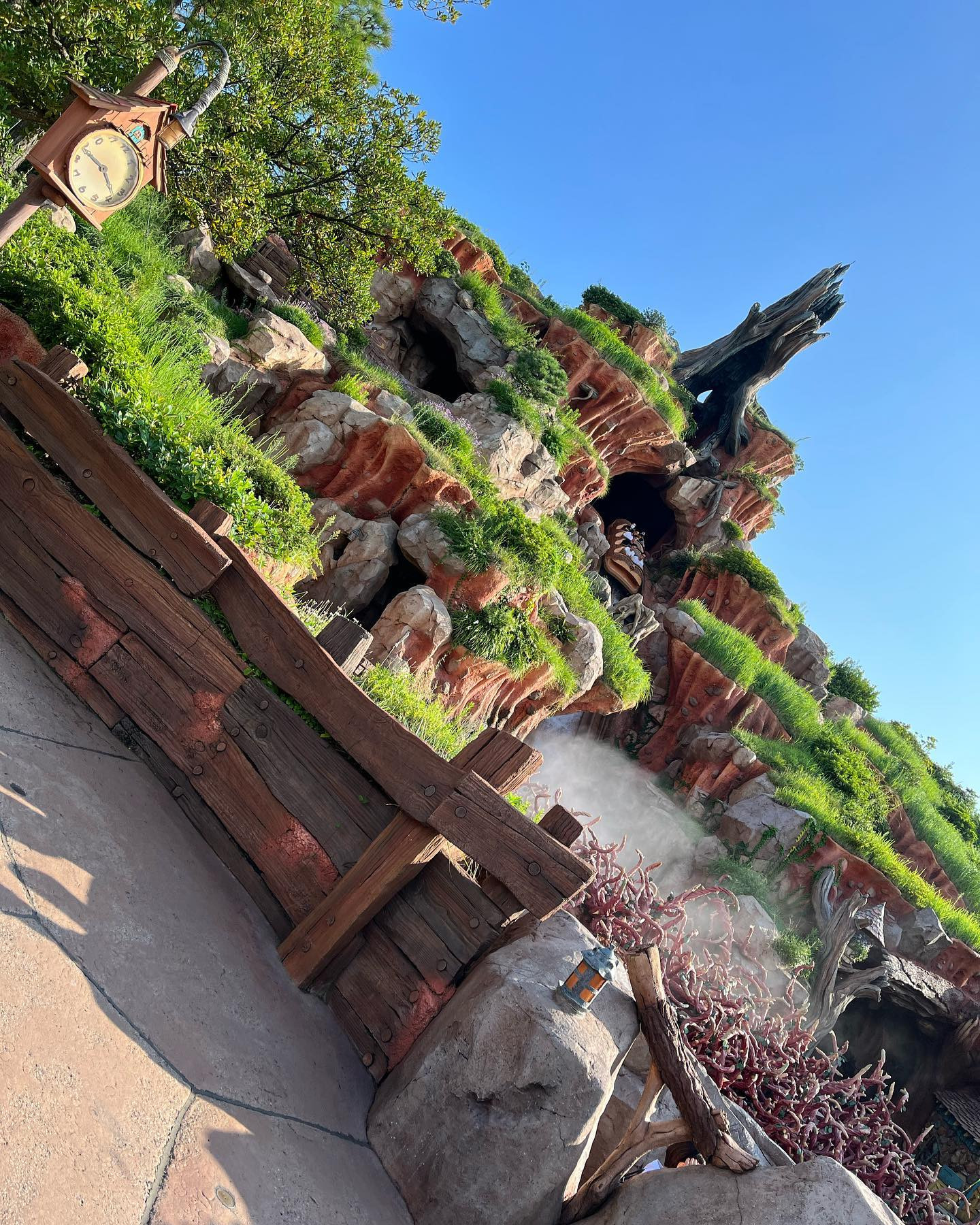 キャスト日記 ディズニーランド ディズニー ディズニー写真部 ディズニー風景 ディ 22 09 06 00 もな Azian Club キャバキャバ