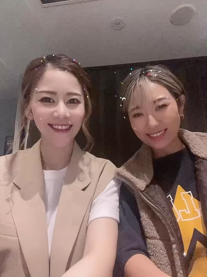 ブーメラン上手に出来たっぽい❤️

@helena_hibikigroup 

 #クラブヘレナ #響グループ #水沢愛美 #札幌 #すすきの #北海道 #ニュークラブ 
#ニュークラ嬢 #すすきのニュークラ #ラウンジ #ラウンジ嬢 #キャバクラ #キャバ嬢 #ホステス #美女 #夜職 #ガールズバー #キャバドレス #インスタグラビア #すすきのキャバクラ #hokkaido #sapporo #susukino #helena #hibikigroup #champagne #l4likes #in