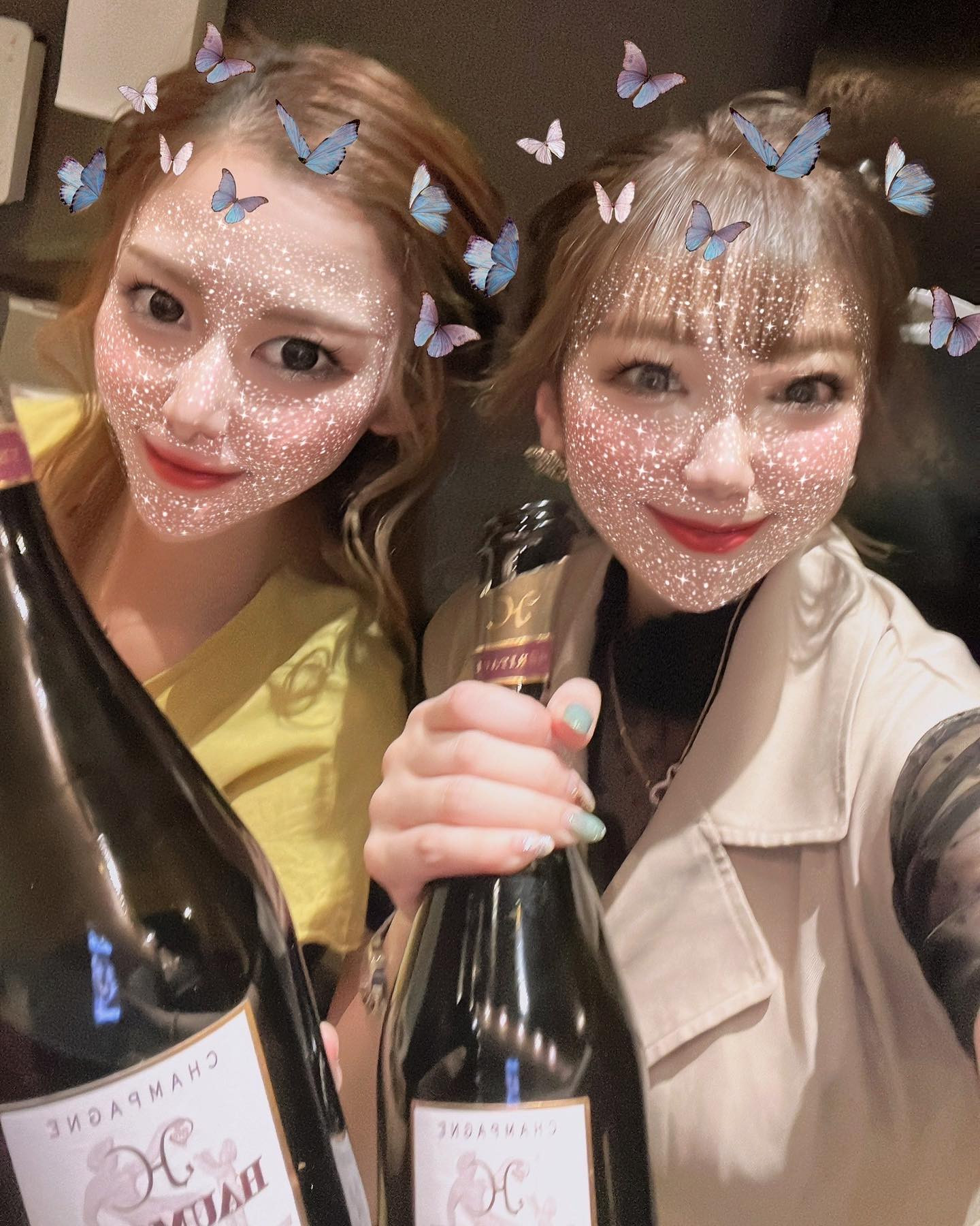 オーモンロゼうみにゃぁ🐱💗

るあちゃんとももちゃんも同じお席だったのに、4人で写メ撮りそびれちゃった🥺

@helena_hibikigroup 

 #クラブヘレナ #響グループ #水沢愛美 #札幌 #すすきの #北海道 #ニュークラブ 
#ニュークラ嬢 #すすきのニュークラ #ラウンジ #ラウンジ嬢 #キャバクラ #キャバ嬢 #ホステス #美女 #夜職 #ガールズバー #キャバドレス #インスタグラビア #すすきのキャバクラ #hokkaido #sapporo #susukino #helena 