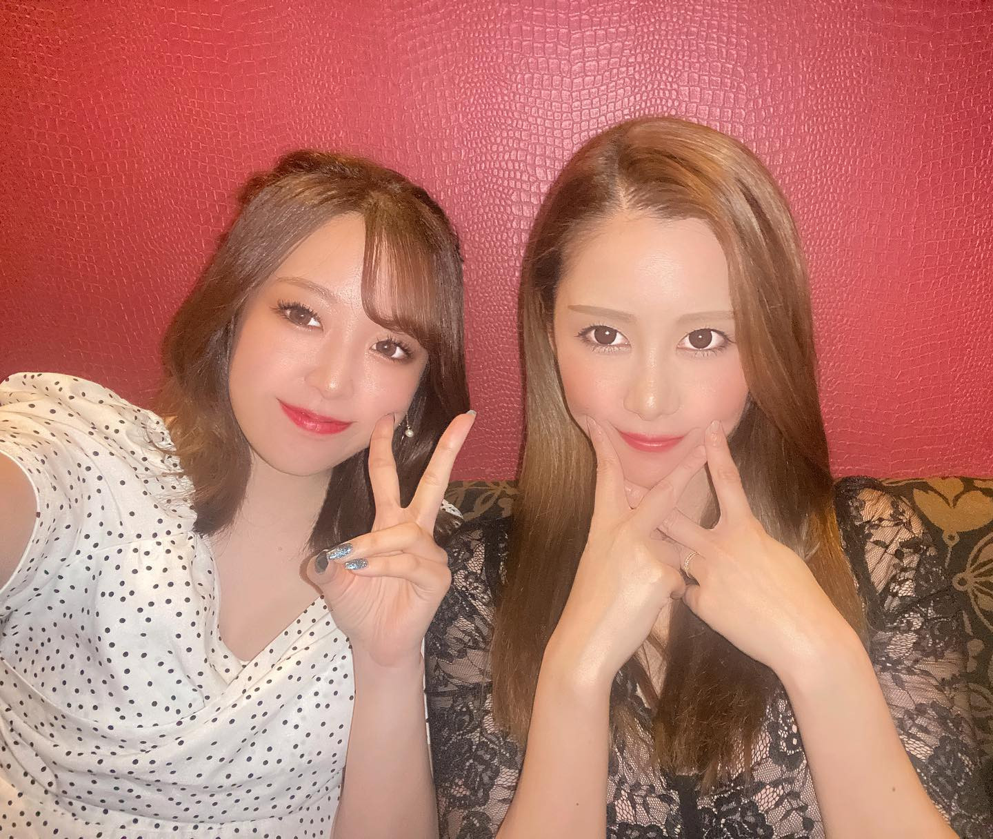 みきてぃと👯‍♀️💗🐰✨

@helena_hibikigroup 

#クラブヘレナ #響グループ #水沢愛美 #札幌 #すすきの #北海道 #ニュークラブ 
#ニュークラ嬢 #すすきのニュークラ #ラウンジ #ラウンジ嬢 #キャバクラ #キャバ嬢 #ホステス #美女 #夜職 #ガールズバー #キャバドレス #インスタグラビア #すすきのキャバクラ #hokkaido #sapporo #susukino #helena #hibikigroup #champagne #l4likes #instago