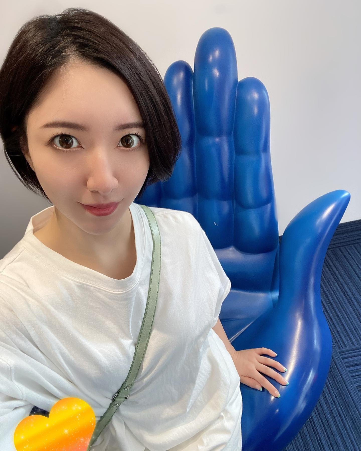 、
美術館ってかなり久しぶり！
マッピングも綺麗だった✨

#ヘレナ#響グループ#百瀬るあ#札幌
#すすきの#北海道#ニュークラブ　
#ニュークラ嬢#すすきのニュークラ#ラウンジ#ラウンジ嬢#キャバクラ#キャバ嬢#ホステス#美女#夜職#ガールズバー　#キャバドレス#インスタグラビア #すすきのキャバクラ#ゴルフ#ゴルフ女子#旅行#JGC#JAL#カメラ