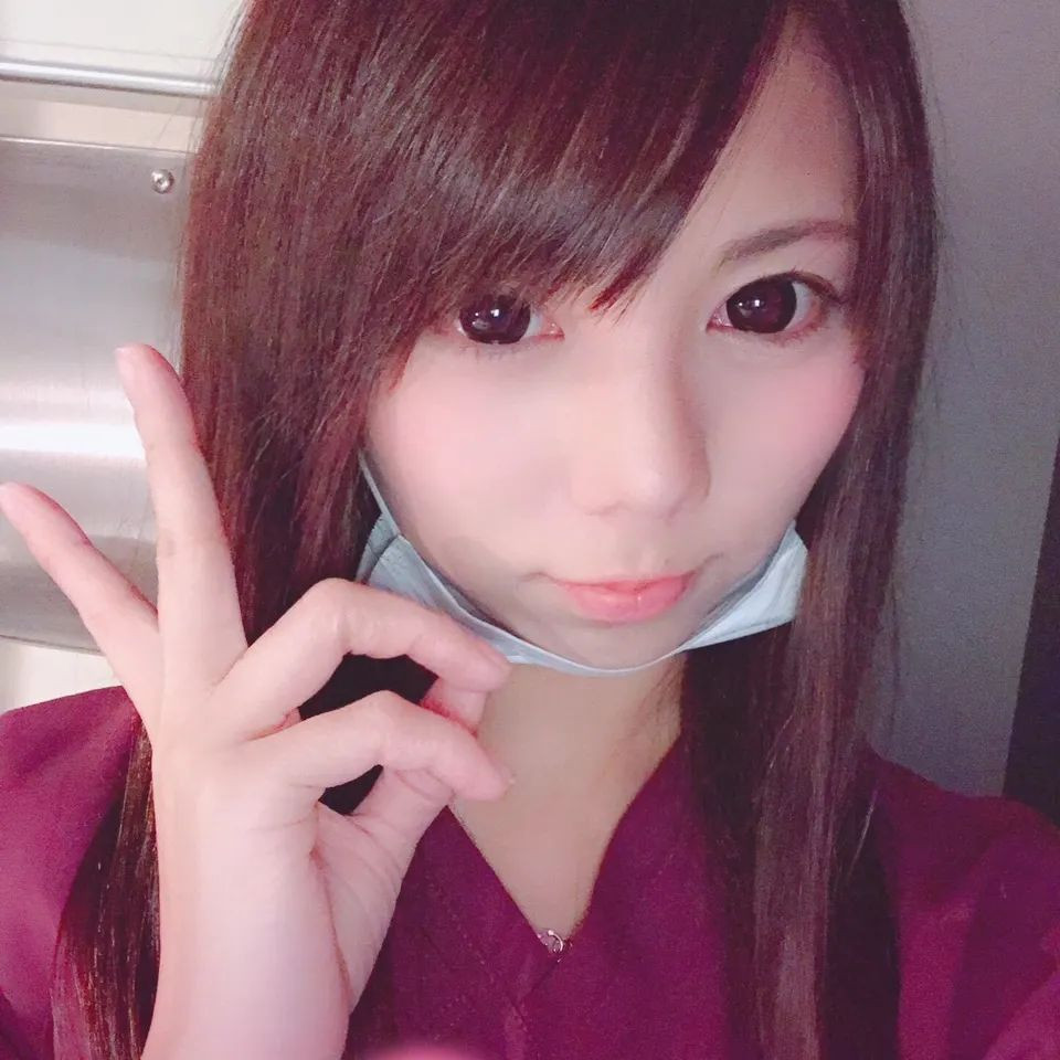 カイロやってた時の‼️

もう手首ダメになってちゃんとしたマッサージは出来なくなりました😅

でも特技マッサージしかない🤣