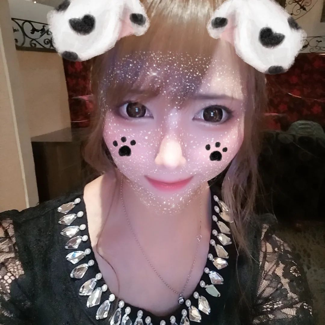 本日出勤です🎵

#ヘレナ　#響きグループ　#水妃由羅
#札幌　#すすきの　#北海道　#ニュークラブ　
#ニュークラ嬢　#すすきのニュークラ　#ラウンジ　
#ラウンジ嬢　#キャバクラ　#キャバ嬢　#ホステス　
#美女　#夜職　#ガールズバー　#キャバドレス　
#インスタグラビア #すすきのキャバクラ