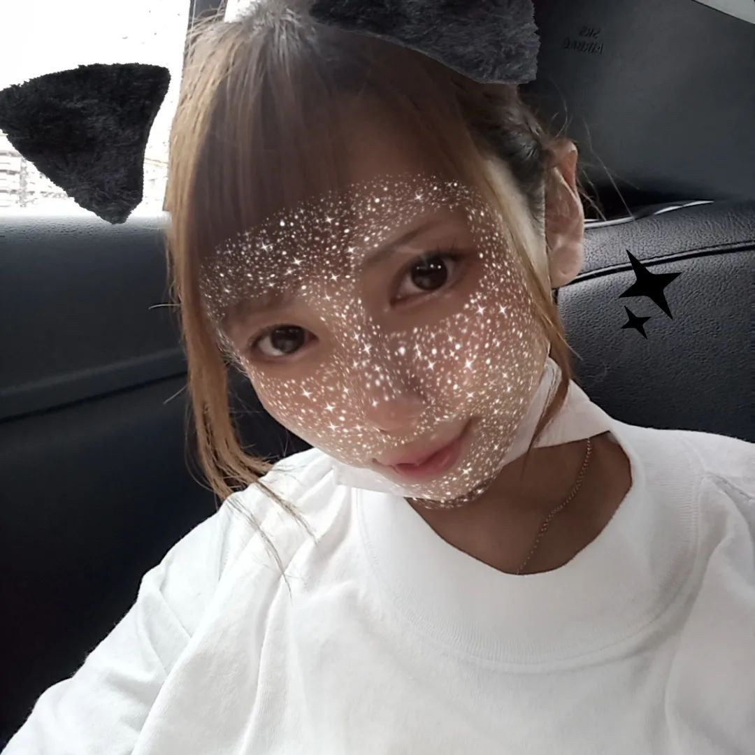 本日出勤です🎵

#ヘレナ　#響きグループ　#水妃由羅
#札幌　#すすきの　#北海道　#ニュークラブ　
#ニュークラ嬢　#すすきのニュークラ　#ラウンジ　
#ラウンジ嬢　#キャバクラ　#キャバ嬢　#ホステス　
#美女　#夜職　#ガールズバー　#キャバドレス　
#インスタグラビア #すすきのキャバクラ