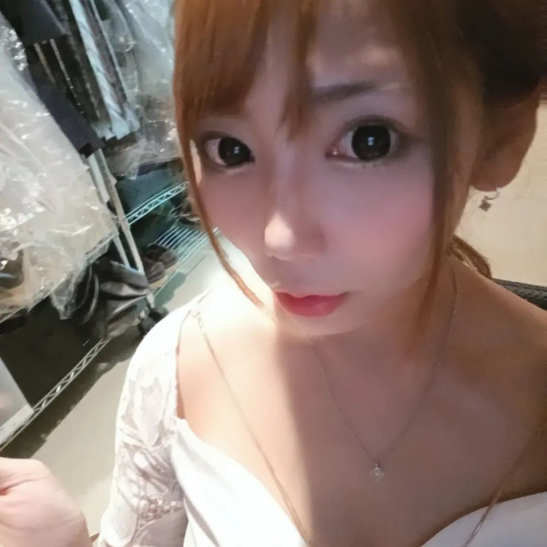 本日出勤です❕

#ヘレナ　#響きグループ　#水妃由羅
#札幌　#すすきの　#北海道　#ニュークラブ　
#ニュークラ嬢　#すすきのニュークラ　#ラウンジ　
#ラウンジ嬢　#キャバクラ　#キャバ嬢　#ホステス　
#美女　#夜職　#ガールズバー　#キャバドレス　
#インスタグラビア #すすきのキャバクラ