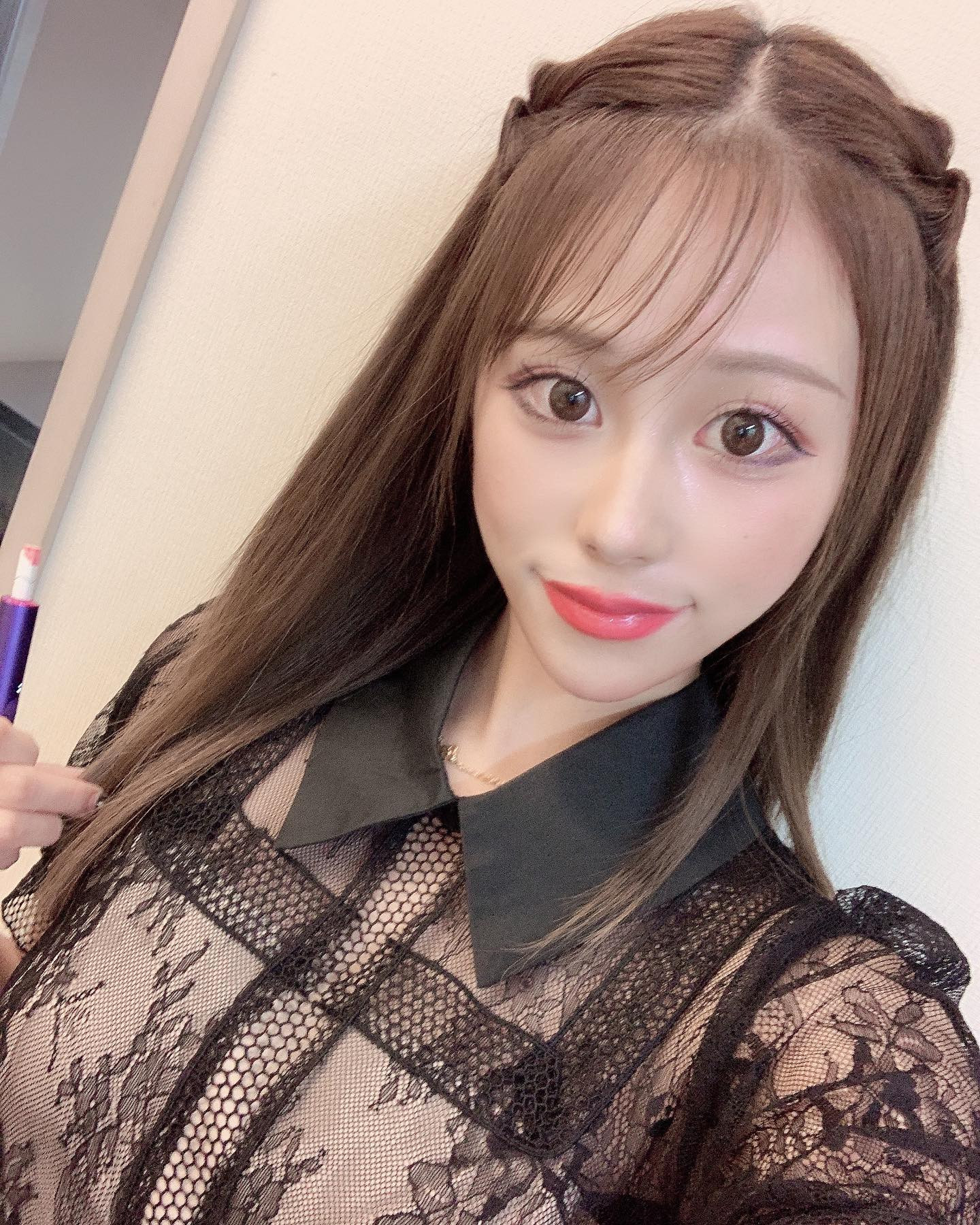 💜❤️💜

インスタさぼり気味だったのかもしれない😞

元気に生きてます |ω`)

8月が一瞬で終わってもう9月💭
去年よりは日焼けしなかったから嬉しいなんんん💖

今日もがんばろう💪🏿( ¨̮💪🏿)

.

#ザニューヨーク#エリアG#キャバクラ#ニュークラブ#仙台キャバクラ#キャバ嬢#ホステス#水商売#仙台#国分町#歌舞伎町#六本木#銀座#すすきの#錦#北新地#ミナミ#中洲#ストレートヘア#キャバキャバ#ヘアメ#ヘアメイク#キャバドレス
#hairmake#dress#TheNewYork#area