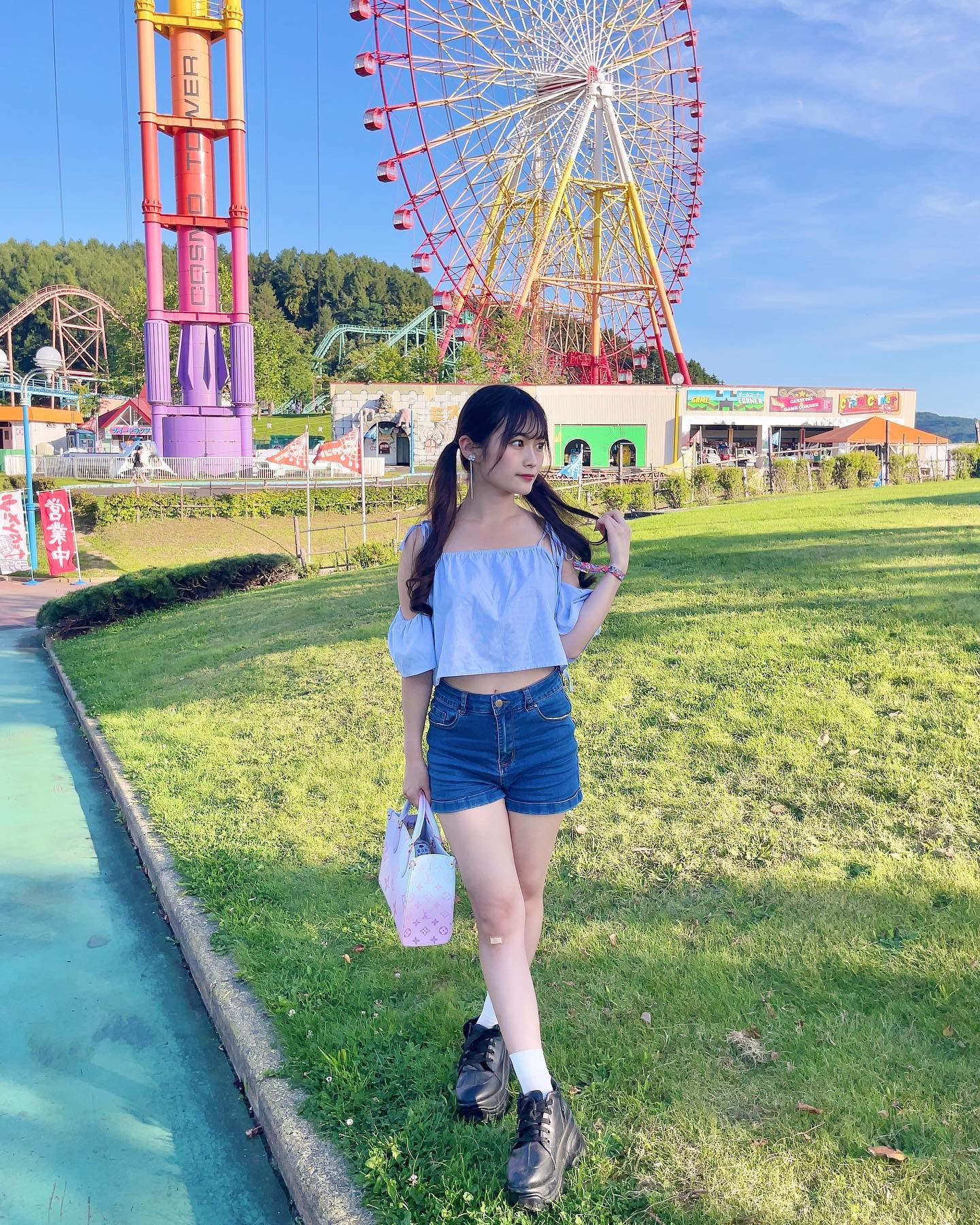 今週は月火木金土、お店います🥰
これは最近ジョイン行ったときの❤️‍🔥

なかなか激レアなツイン🐇

#北海道#札幌#すすきの#CITYGROUP#ラピュタ#LAPUTA#ニュークラ#シティーグループ#すすきのキャバ嬢#キャバ嬢#ニュークラ嬢#水商売#美容#シャンパン#歌舞伎町#六本木#銀座#ホスト#バー#中洲#ミナミ#ドレス#ヘアメ#すすきのグルメ#呑み#ポケパラ#札幌観光#instagood#likeforlike#きゃばきゃば