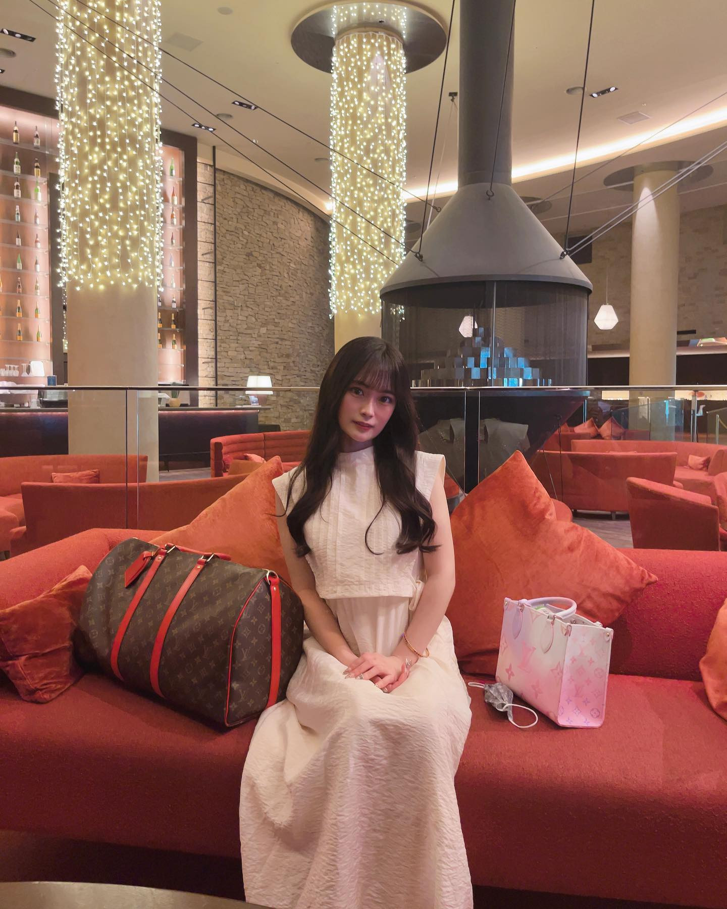 今週は月火木金、出勤してます♡

月末、そして来月もよろしくお願いしますね〜♪

#北海道#札幌#すすきの#CITY GROUP#ラピュタ#LAPUTA#ニュークラ#シティーグループ#すすきのキャバ嬢#キャバ嬢#ニュークラ嬢#水商売#美容#シャンパン#歌舞伎町#六本木#銀座#ホスト#バー#中洲#ミナミ#ドレス#ヘアメ#すすきのグルメ#呑み#ポケパラ#札幌観光#instagood#likeforlike#きゃばきゃば