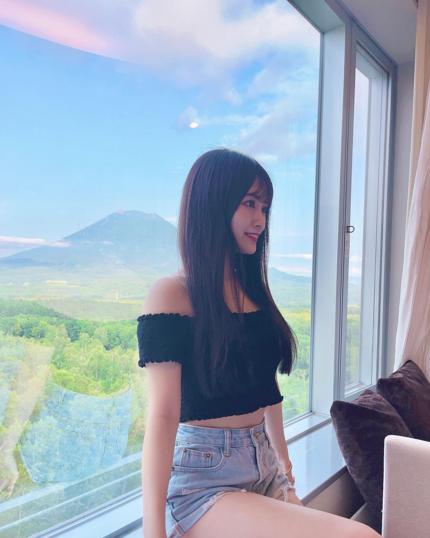 しばらく投稿サボってしまった🥲💔

今日から家族で道内ですが、
ﾌﾟﾁ旅行に来ているので明日までお休み頂いてます🙏🏻🌼

今週あと締め日の３０日出勤なので
今月ラストよろしくお願いします🥹💖

#北海道#札幌#すすきの#CITY GROUP#ラピュタ#LAPUTA#ニュークラ#シティーグループ#すすきのキャバ嬢#キャバ嬢#ニュークラ嬢#水商売#美容#シャンパン#歌舞伎町#六本木#銀座#ホスト#バー#中洲#ミナミ#ドレス#ヘアメ#すすきのグルメ#呑み#ポケパラ#札幌観光#instagood#likeforl