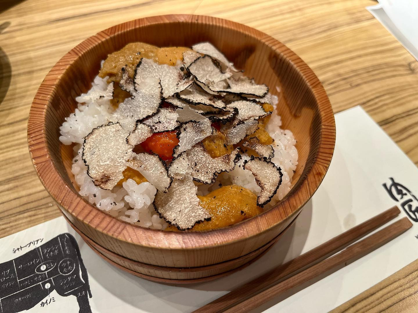 肉匠MIEDA🍖また行きたい♡

トリュフ×雲丹×卵は最強❤️‍🔥

今週は月、火、木、金、土の5日間出勤です😆🫶

#北海道#札幌#すすきの#CITYGROUP#ラピュタ#LAPUTA#ニュークラ#シティーグループ#すすきのキャバ嬢#キャバ嬢#ニュークラ嬢#水商売#美容#シャンパン#歌舞伎町#六本木#銀座#ホスト#バー#中洲#ミナミ#ドレス#ヘアメ#すすきのグルメ#呑み#ポケパラ#札幌観光#instagood#likeforlike#きゃばきゃば