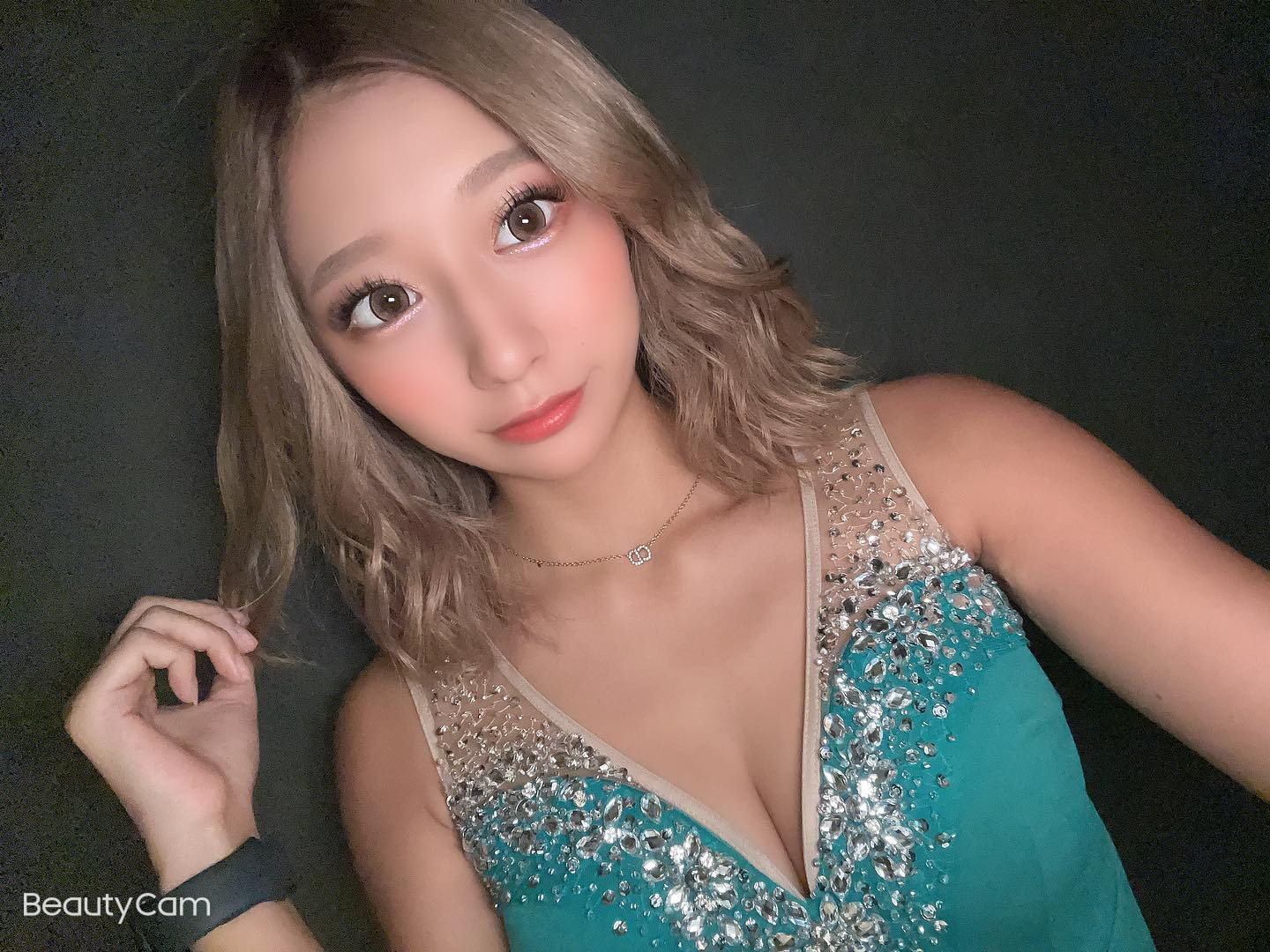 ・
・
今日も元気にがんばろーー💕💕
・

#ニュークラ #ニュークラ嬢 #ニュークラブ 
#キャバ嬢 #キャバクラ #ラウンジ 
#飲み屋 #水商売 #美容 #美女 #美人 
#可愛い子 #綺麗な女性 #かわいい女の子 
#北海道 #札幌 #サッポロ #すすきの #ススキノ 
#札幌観光 #札幌旅行 #札幌グルメ #すすきのグルメ 
#likeforlike #like4likes #like4follow