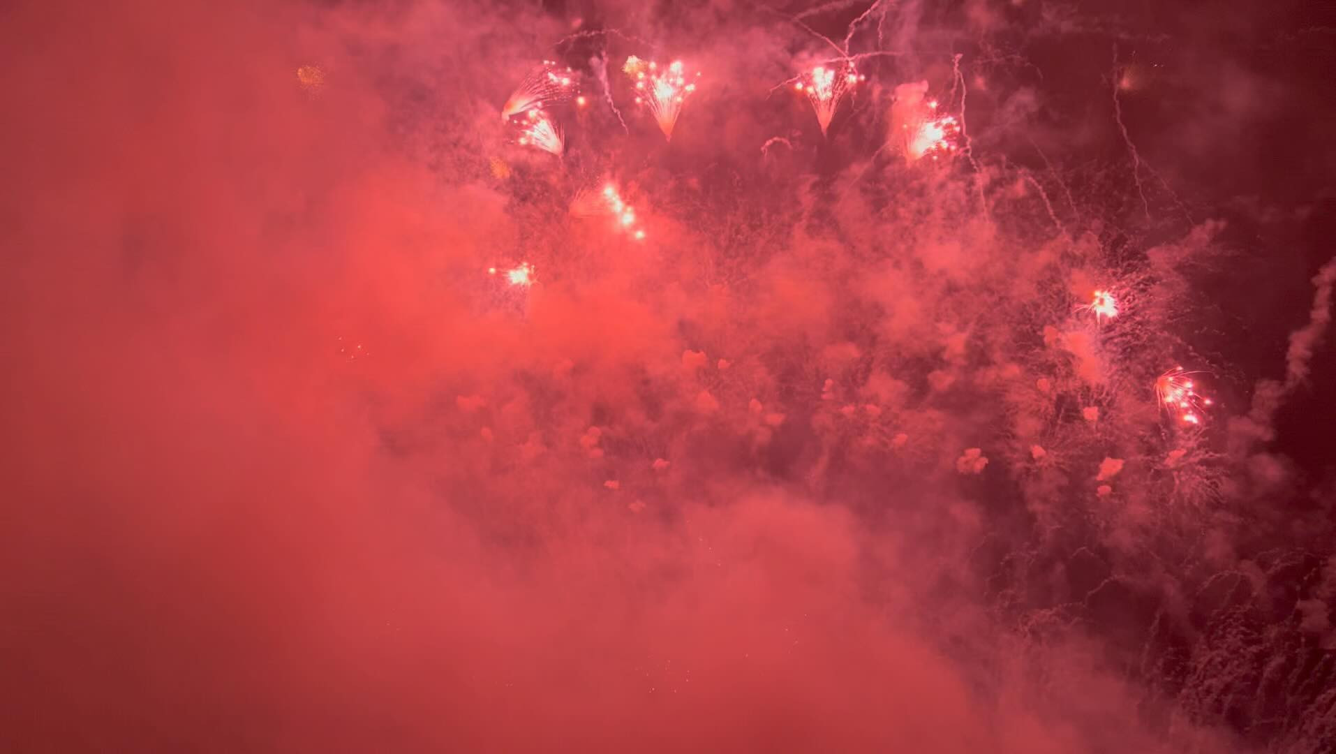 ・
・
花火
・

#ニュークラ #ニュークラ嬢 #ニュークラブ 
#キャバ嬢 #キャバクラ #ラウンジ 
#飲み屋 #水商売 #美容 #美女 #美人 
#可愛い子 #綺麗な女性 #かわいい女の子 
#北海道 #札幌 #サッポロ #すすきの #ススキノ 
#札幌観光 #札幌旅行 #札幌グルメ 
#花火 #花火大会 #夏 
#likeforlike #like4likes #like4follow