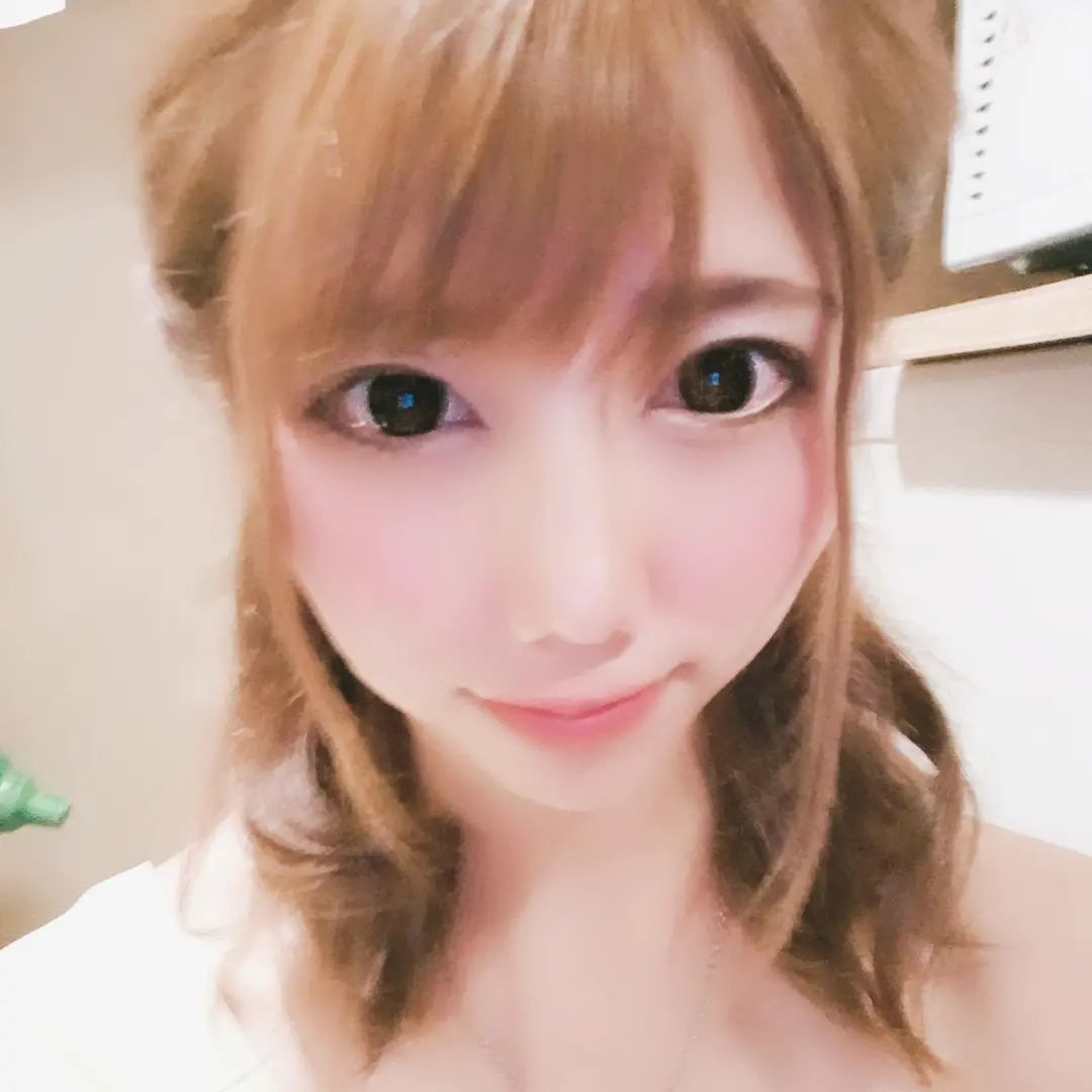 やっぱりブレる❕

#クラブヘレナ　#響きグループ　#水妃由羅　#札幌　#すすきの　#北海道　#ニュークラブ　#ニュークラ嬢　#すすきのニュークラ　#ラウンジ　#ラウンジ嬢　#キャバクラ　#キャバ嬢　#ホステス　#道産子　#美女スタグラム　#求人　#自撮り　#ヘアアレンジ　#キャバキャバ