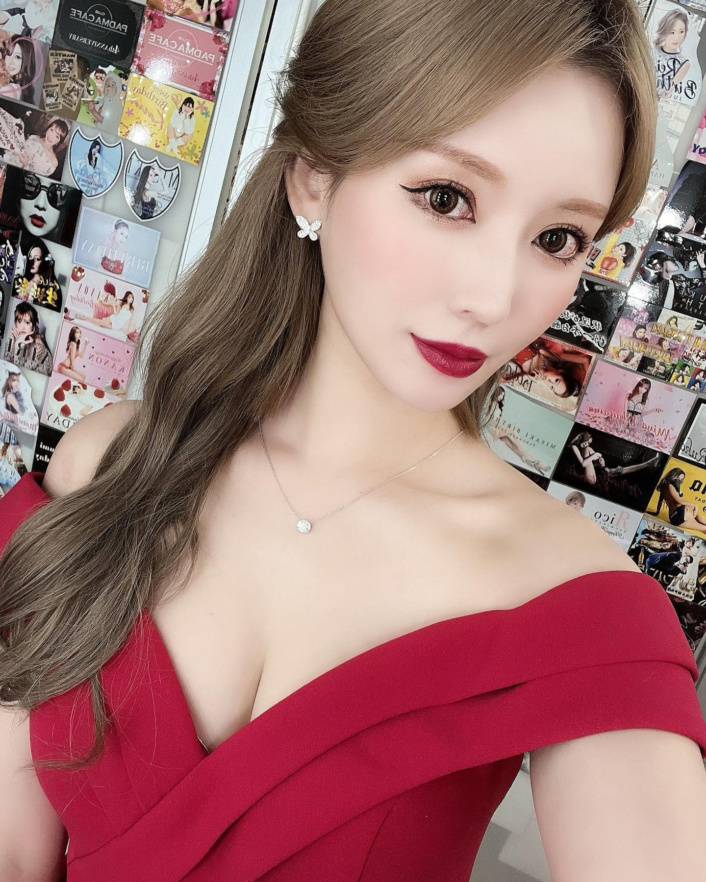 赤ドレス好きなんだ❤️

#エリアG #エリアGグループ #オーシャンスカイ #オーシャンスカイ札幌 #オーシャンスカイ札幌りお#オーシャンスカイRio
#ニュークラブオーシャンスカイ札幌
.
.
#キャバクラ #キャバ #キャバ嬢 #キャバクラ嬢 #すすきのキャバクラ #すすきのキャバ嬢
.
#ニュークラ #ニュークラブ #キャバキャバ #すすきのニュークラ #すすきのニュークラブ
#すすきのニュークラエリアG #すすきのニュークラブエリアG #すすきのニュークラオーシャンスカイ札幌 #すすきのニューク