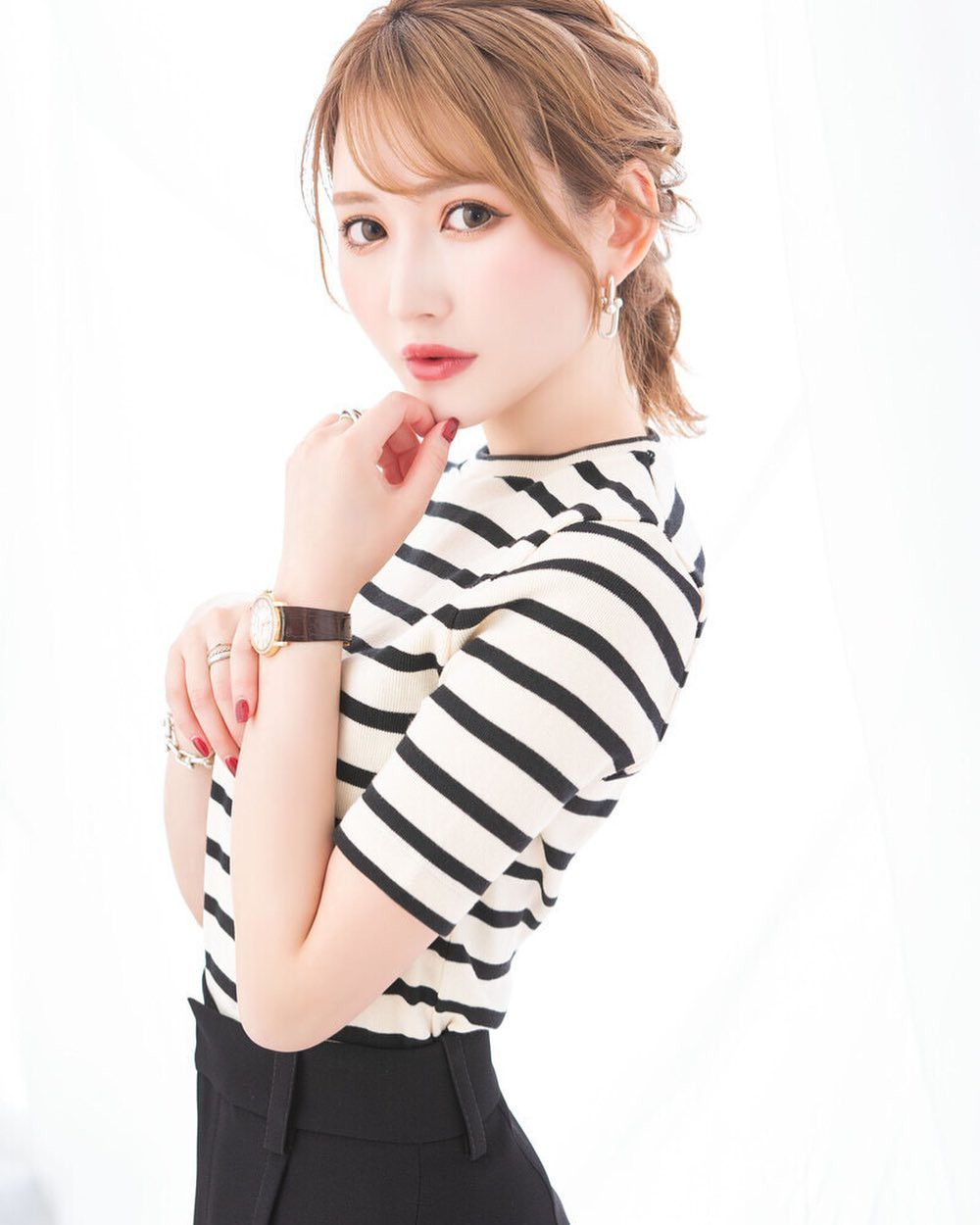 ルライン様ありがとうございました🤍

#エリアジー#オレンジテラス#オーシャンスカイ#モナクラス#キャバクラ#ニュークラブ#ニュークラ#ホステス#キャバ嬢#すすきの#札幌#歌舞伎町#国分町#フォロミー#フォロー#フォロワー#いいね#可愛い#かわいい#followme#likeforlikes#instagood#instalike#follow#f4f