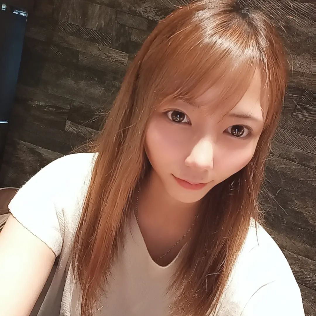 オトンは常に三人前食べるみたいです😅

#クラブヘレナ　#響きグループ　#水妃由羅　#札幌　#すすきの　#北海道　#ニュークラブ　#ニュークラ嬢　#すすきのニュークラ　#ラウンジ　#ラウンジ嬢　#キャバクラ　#キャバ嬢　#ホステス　#道産子　#美女スタグラム　#求人　#自撮り　#ヘアアレンジ　#キャバキャバ