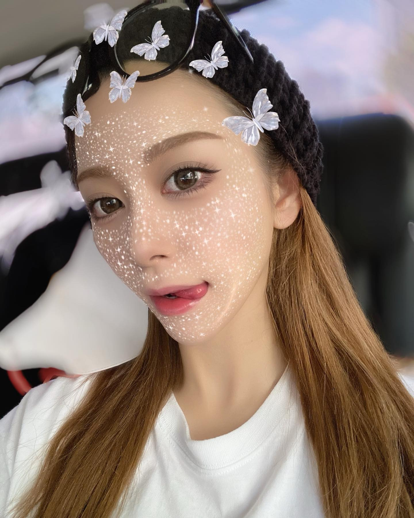 😋✨

このカラコンの色かゎぃぃ〜🥺💕💕💕番人ウケはしなさそうw

２連休ありがとうございました！本日からまたよろしくお願いします☺️

@helena_hibikigroup 

#クラブヘレナ #ヘレナ #響グループ #水沢愛美 #札幌 #すすきの #北海道 #ニュークラブ #ニュークラ嬢 #すすきのニュークラ #ラウンジ #ラウンジ嬢 #キャバクラ #キャバ嬢 #ホステス #道産子 #美女スタグラム #求人 #自撮り #ヘアアレンジ #キャバキャバ #hokkaido #sapporo #susuk