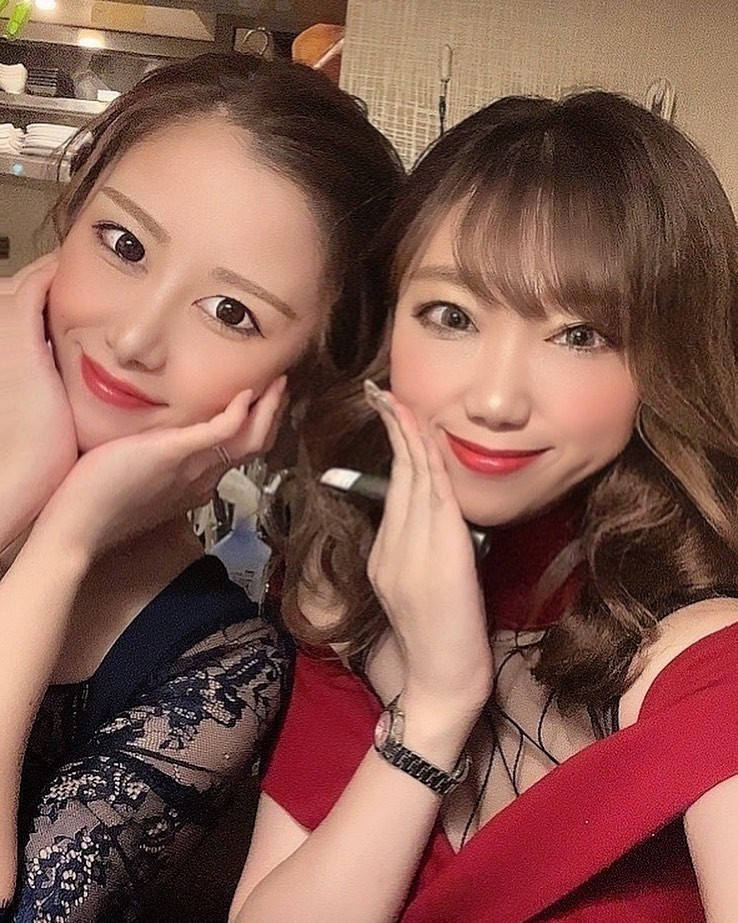 らぶ🫶❤️❤️❤️

@helena_hibikigroup 

#クラブヘレナ #ヘレナ #響グループ #水沢愛美 #札幌 #すすきの #北海道 #ニュークラブ #ニュークラ嬢 #すすきのニュークラ #ラウンジ #ラウンジ嬢 #キャバクラ #キャバ嬢 #ホステス #道産子 #美女スタグラム #求人 #自撮り #ヘアアレンジ #キャバキャバ #hokkaido #sapporo #susukino #helena #hibikigroup #champagne #l4likes #instagood #f