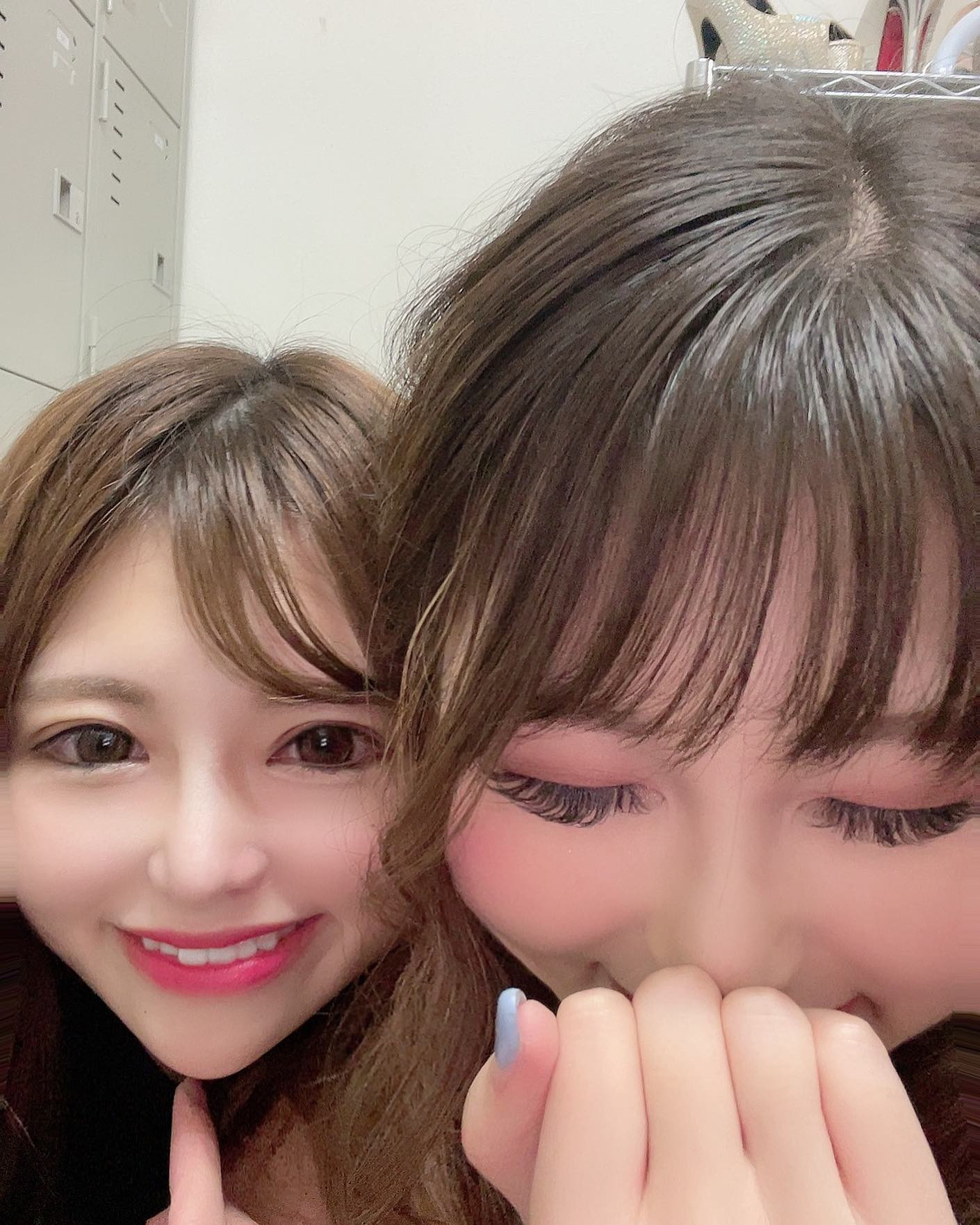 今日も楽しくなりますように😇

@helena_hibikigroup 

#クラブヘレナ#ヘレナ#天海莉央奈#札幌#すすきの#北海道#ニュークラブ#ニュークラ嬢#すすきのニュークラ#ラウンジ#ラウンジ嬢#キャバクラ#キャバ嬢#ホステス#美女#夜職#ガールズバー#キャバドレス#インスタグラビア#すすきのキャバクラ
#札幌観光#お酒#酔っ払い#歌舞伎町#錦#中州#国分町#お酒好きと繋がりたい#自撮り#いいね返し