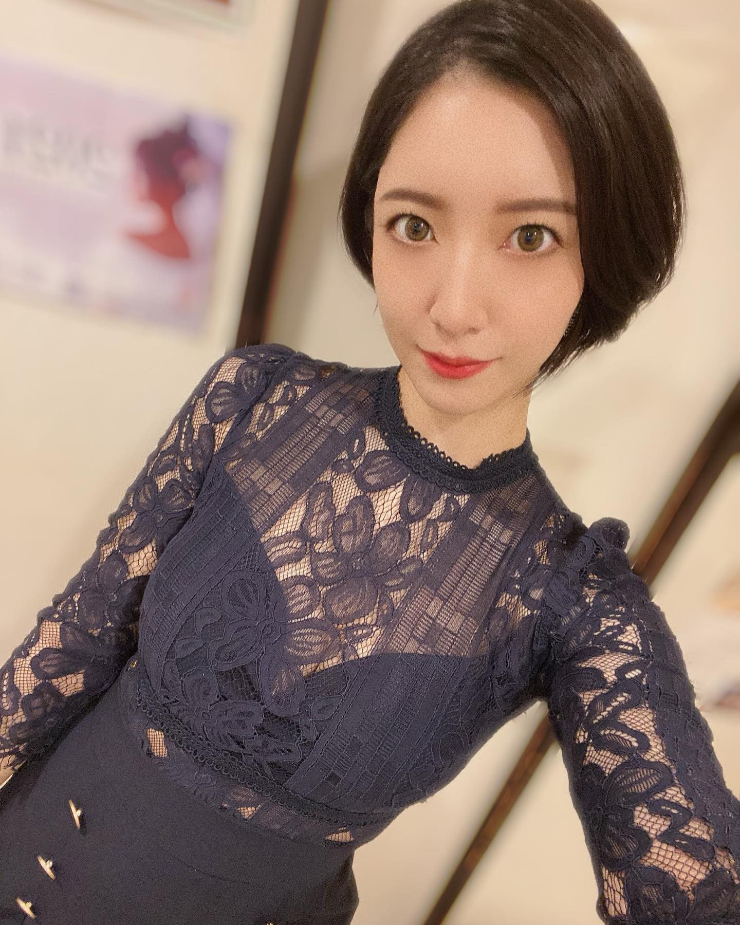 、
今週もよろしくお願いします！
土曜日まで連勤です🙋🏻‍♀️

#ヘレナ#響グループ#百瀬るあ
#札幌#すすきの#北海道#ニュークラブ#ニュークラ嬢
#すすきのニュークラ#ラウンジ#ラウンジ嬢#キャバクラ#キャバ嬢#ホステス#道産子#美女スタグラム#求人#自撮り#ヘアアレンジ#キャバキャバ
#ゴルフ#ゴルフ女子#旅行#JGC#JAL#カメラ