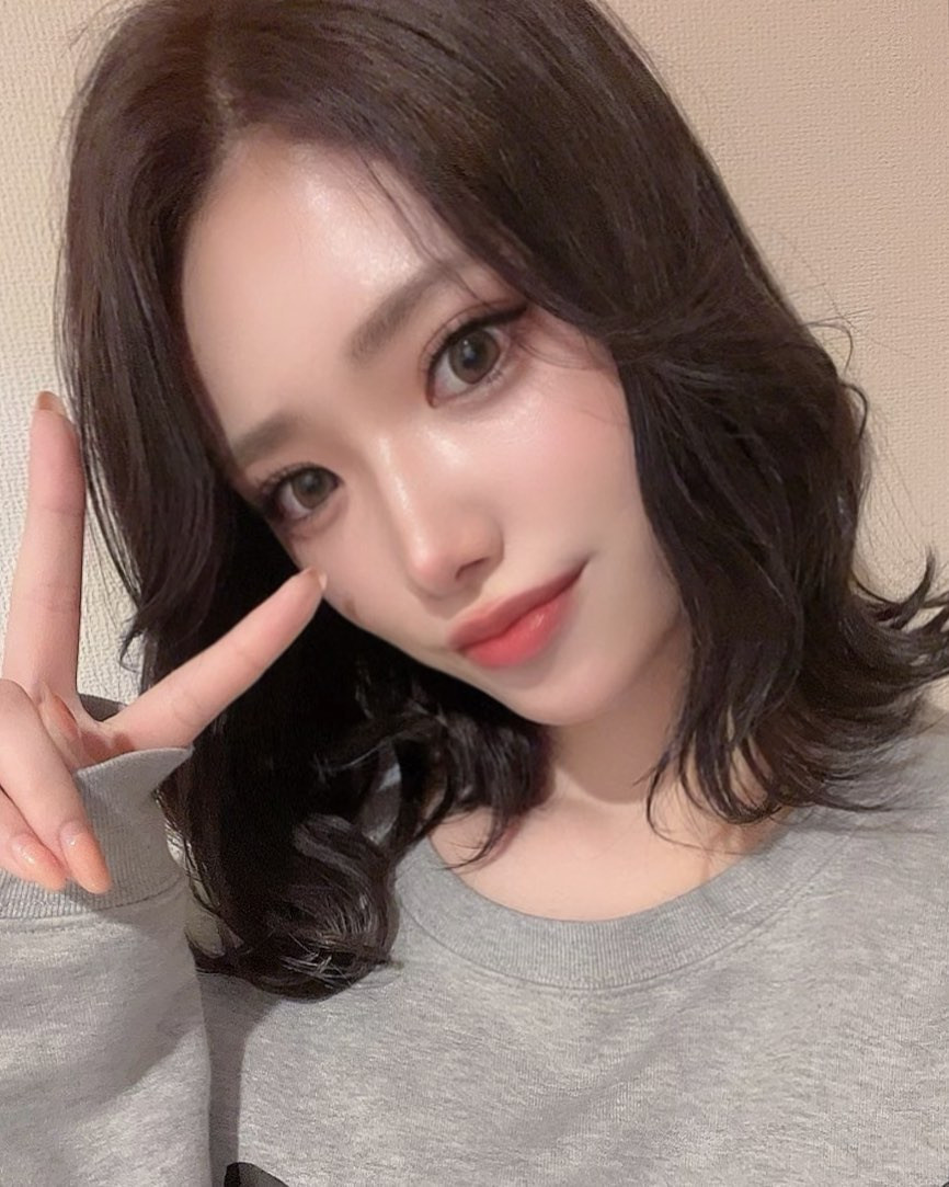 載せる文章ずっと考えてたけれども思いつかなかった！！とりあえずこころ！
.
.
#仙台 #国分町 #六本木 #歌舞伎町 #銀座 #札幌 #ススキノ #北新地 #中洲 #国分町キャバクラ #キャバクラ #キャバ嬢 #シャンパン #オレンジテラス #オレンジテラス仙台 #ニューヨーク #thenewyork #エリアgグループ #こころだよ