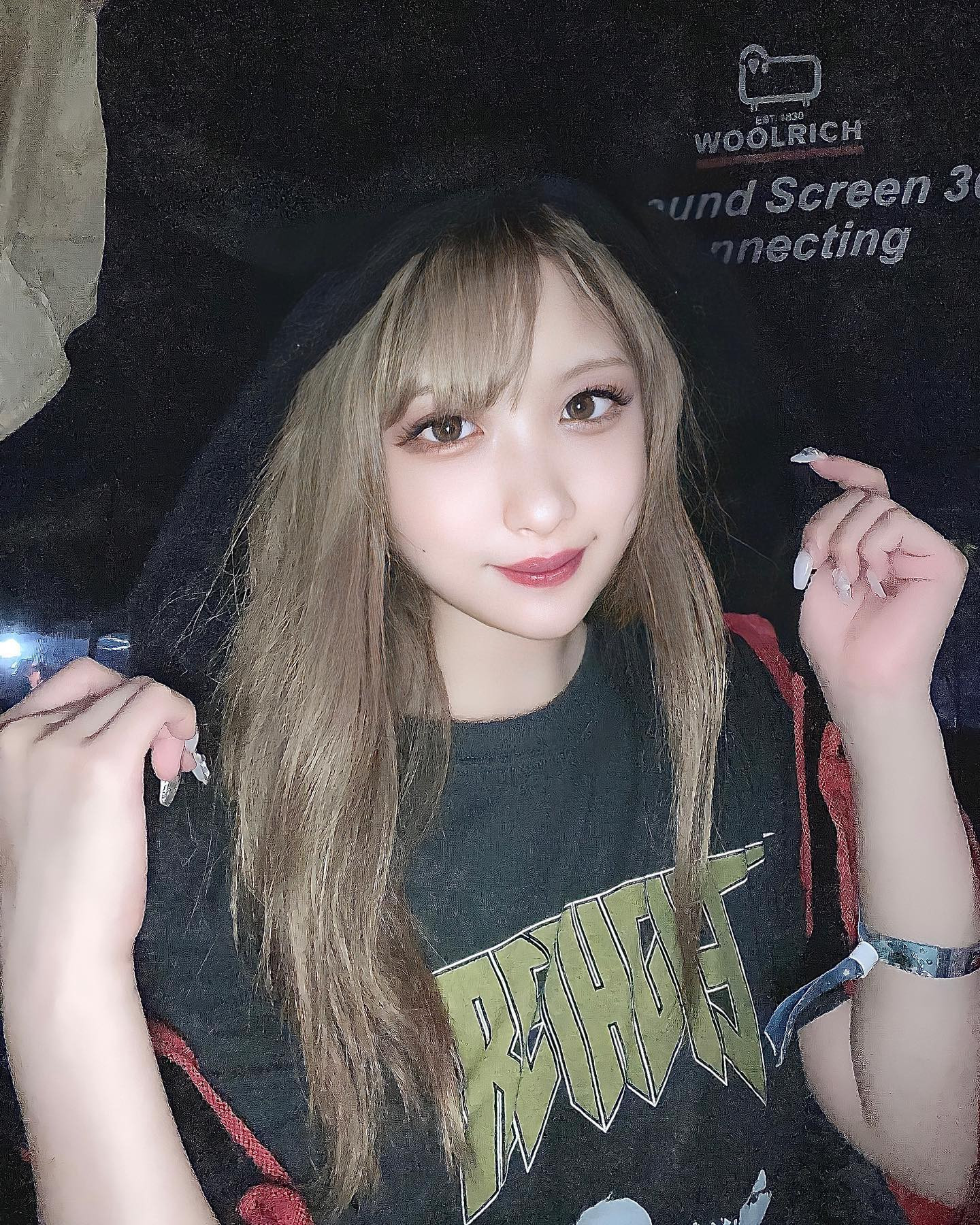 🦇

・
・

#芹沢あいな#夏フェス#ライジングサン#撮影モデル#被写体#すすきの#すすきのキャバ嬢#すすきのニュークラ嬢#キャバ嬢#キャバクラ#ニュークラブ#ホステス#派手髪#ギャル#被写体モデル#清楚系女子#飲み屋#ナチュラルメイク#色白#グラビア#ミナミ#北新地#cute#japan#girl#followme#photo#portrait #selfie