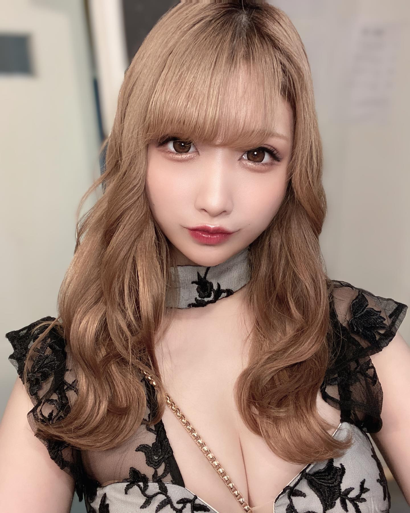 本日も出勤してます🫶🏻🤍

暑いので熱中症気をつけましょうね~

🤍リーマンズバー 芹沢あいな🤍

・

RYMAN’S BAR すすきの【北海道札幌市中央区南５条西2丁目オークラビル2階】

・
・

#芹沢あいな#自撮り#撮影モデル#被写体#すすきの#すすきのキャバ嬢#すすきのニュークラ嬢#水商売#キャバ嬢#キャバクラ#ニュークラブ#ホステス#キャバドレス#派手髪#ギャル#被写体モデル#清楚系女子#飲み屋#ナチュラルメイク#色白#コーデ #グラビア #cute#japan#girl#followme#