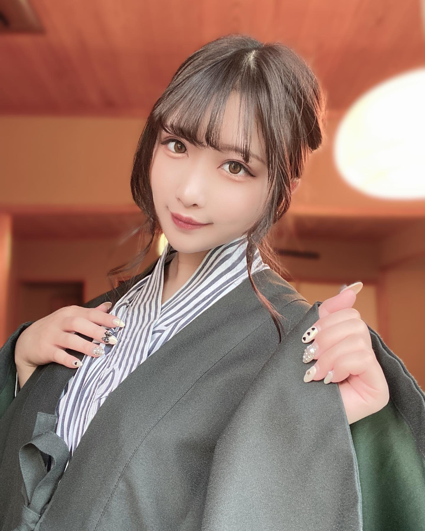 パクっとしたいわ 端から端まで結ばれたいな

・
・

 #芹沢あいな#ニュークラ嬢#キャバ嬢#ホステス#すすきのニュークラ#浴衣#着物#北海道旅行#温泉#北海道温泉#ヘアアレンジ #撮影モデル#被写体#水商売#黒髪#童顔#ギャル#被写体モデル#清楚系女子#あざとい系女子#ナチュラルメイク#色白#cute#beauty #japan#girl#followme#photo#portrait