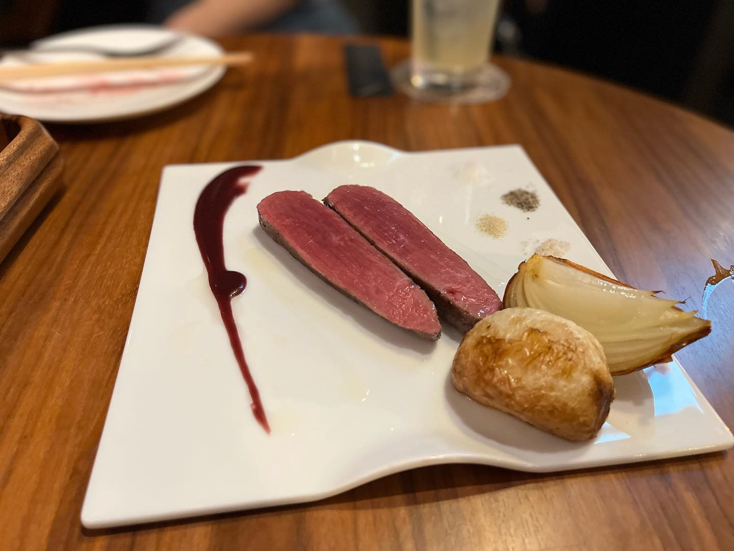 本日店休日です~✧︎

ここは希少なお肉が食べられる、おしゃれなお店♡⃛
ダチョウ、クロコダイル、ウサギなどなど…
どれも美味しくて行きつけ🍴

今週の出勤は明日の月曜日から✊🏻

#北海道#札幌#すすきの#CITYGROUP#ラピュタ#LAPUTA#ニュークラ#シティーグループ#すすきのキャバ嬢#キャバ嬢#ニュークラ嬢#水商売#美容#シャンパン#歌舞伎町#六本木#銀座#ホスト#バー#中洲#ミナミ#ドレス#ヘアメ#すすきのグルメ#呑み#ポケパラ#札幌観光#instagood#likeforlike#きゃば