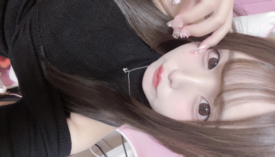 今日からドレスです👗