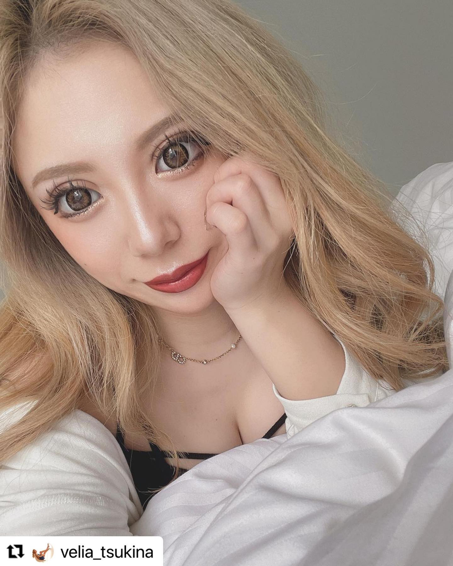 VeliA ホットニュース 32253