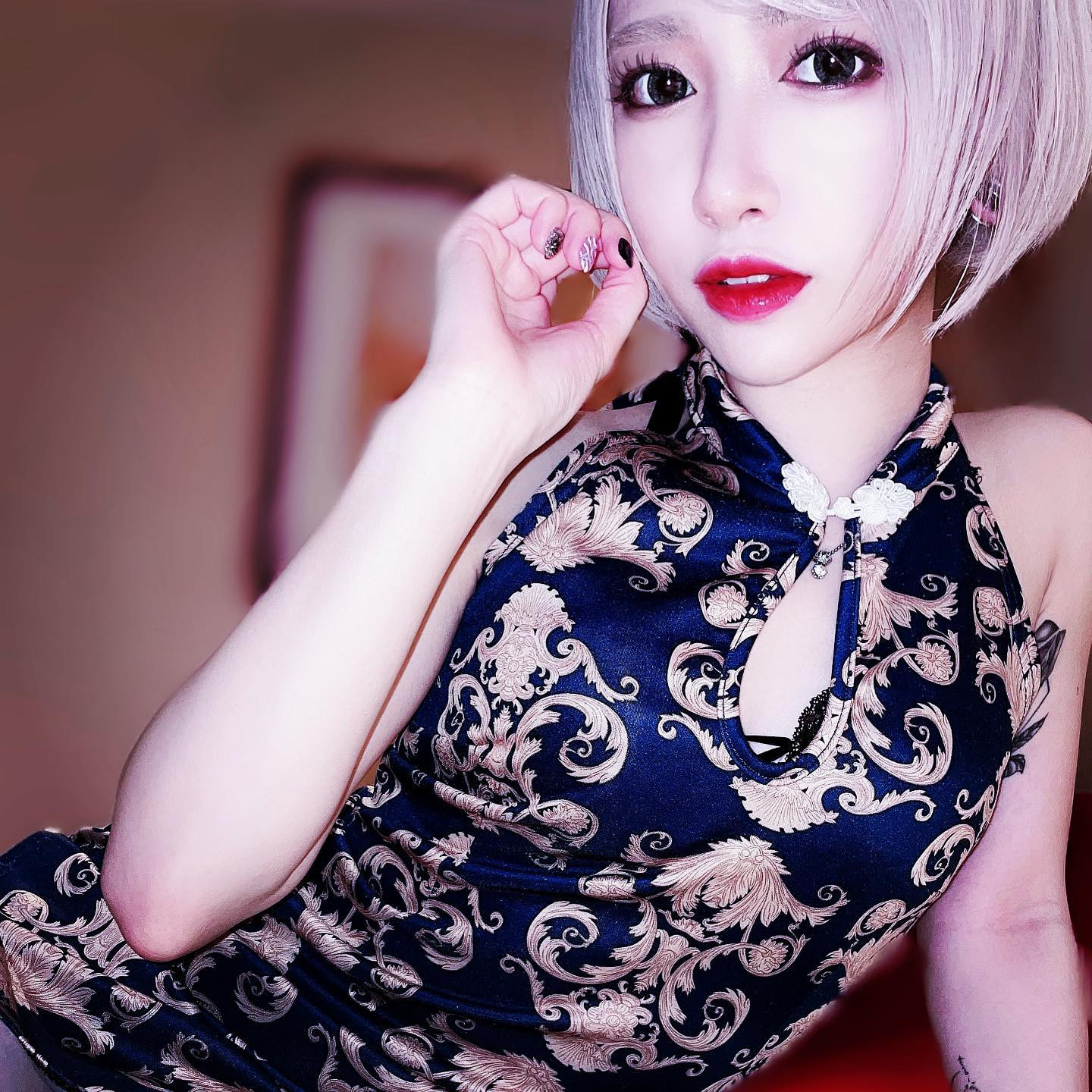 唐突に載せちゃうちゃいな🐼
#followｍe #tflers #instagood #instalike #white #whitecolor #hokkaido #sapporo #susukino #selfie #make #fashion #bar #china #チャイナ #中国 #中華 #韓国 #ススキノ #歌舞伎町 #ミナミ #北新地 #ガールズバー #キャバクラ #ニュークラ #自撮り