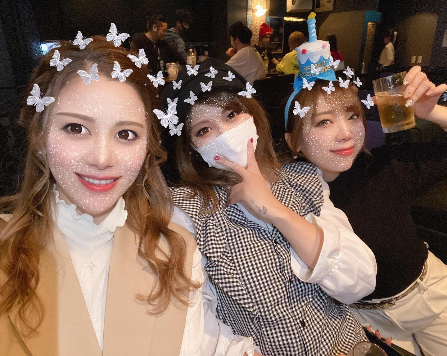 お店終わりにもひなさんのお誕生日おめでと会したよ🥰❤️

みーちゃん同伴オーラスwww
本当に本当にありがとうございました🥺✨

@helena_hibikigroup 

#クラブヘレナ #ヘレナ #響グループ #水沢愛美 #札幌 #すすきの #北海道 #ニュークラブ #ニュークラ嬢 #すすきのニュークラ #ラウンジ #ラウンジ嬢 #キャバクラ #キャバ嬢 #ホステス #道産子 #美女スタグラム #求人 #自撮り #ヘアアレンジ #キャバキャバ #hokkaido #sapporo #susukino 