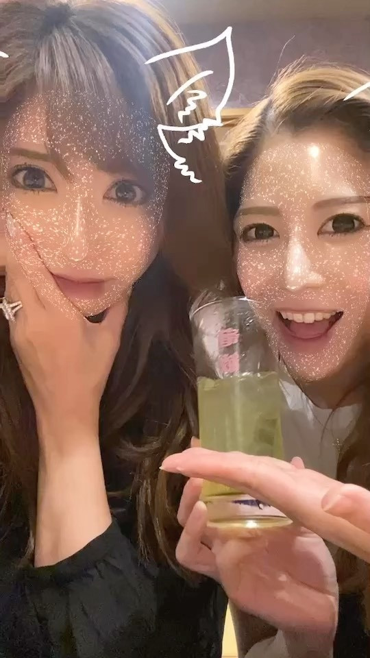 顔面国宝！！！ひろみママ本当綺麗👩❤️✨

@helena_hibikigroup 

#クラブヘレナ #ヘレナ #響グループ #水沢愛美 #札幌 #すすきの #北海道 #ニュークラブ #ニュークラ嬢 #すすきのニュークラ #ラウンジ #ラウンジ嬢 #キャバクラ #キャバ嬢 #ホステス #道産子 #美女スタグラム #求人 #自撮り #ヘアアレンジ #キャバキャバ #hokkaido #sapporo #susukino #helena #hibikigroup #champagne #l4likes #i