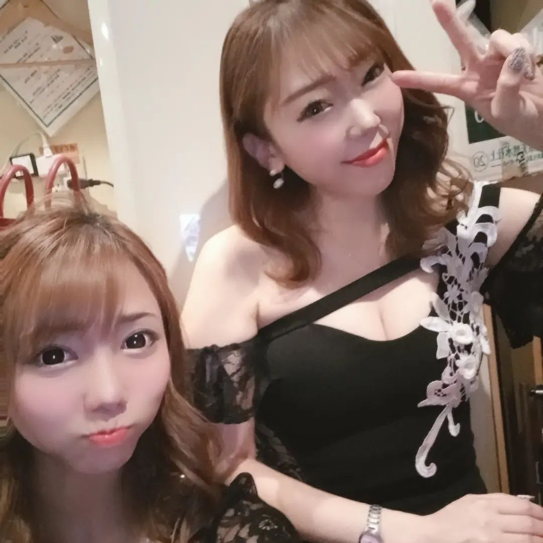 私の加工いじっても自分しかよくならん🤣

#クラブヘレナ　#響きグループ　#水妃由羅　#札幌　#すすきの　#北海道　#ニュークラブ　#ニュークラ嬢　#すすきのニュークラ　#ラウンジ　#ラウンジ嬢　#キャバクラ　#キャバ嬢　#ホステス　#道産子　#美女スタグラム　#求人　#自撮り　#ヘアアレンジ　#キャバキャバ