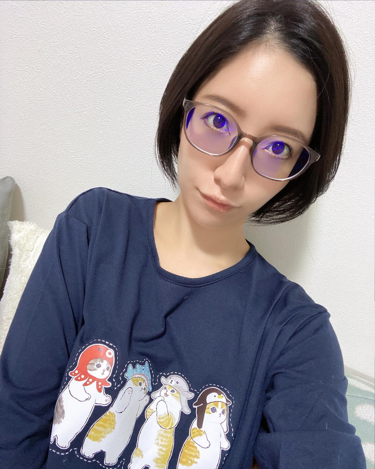 、
写真が無いから
お家でパシャリ←

#ヘレナ#響グループ#百瀬るあ
#札幌#すすきの#北海道#ニュークラブ#ニュークラ嬢
#すすきのニュークラ#ラウンジ#ラウンジ嬢#キャバクラ#キャバ嬢#ホステス#道産子#美女スタグラム#求人#自撮り#ヘアアレンジ#キャバキャバ
#ゴルフ#ゴルフ女子#旅行#JGC#JAL#カメラ