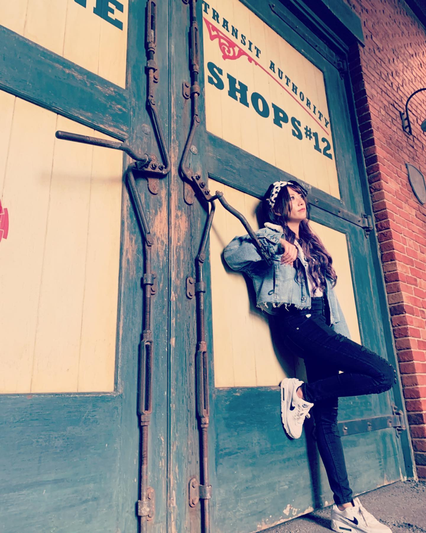 3年ぶりくらいのDisney Sea💓
🐠
🐠
🐠
🐠
🐠
#disney #disneysea #ディズニーコーデ #ディズニー好きな人と繋がりたい #ポートレート #ガールズバー #l4l #歌舞伎町 #新宿 #bar #blue