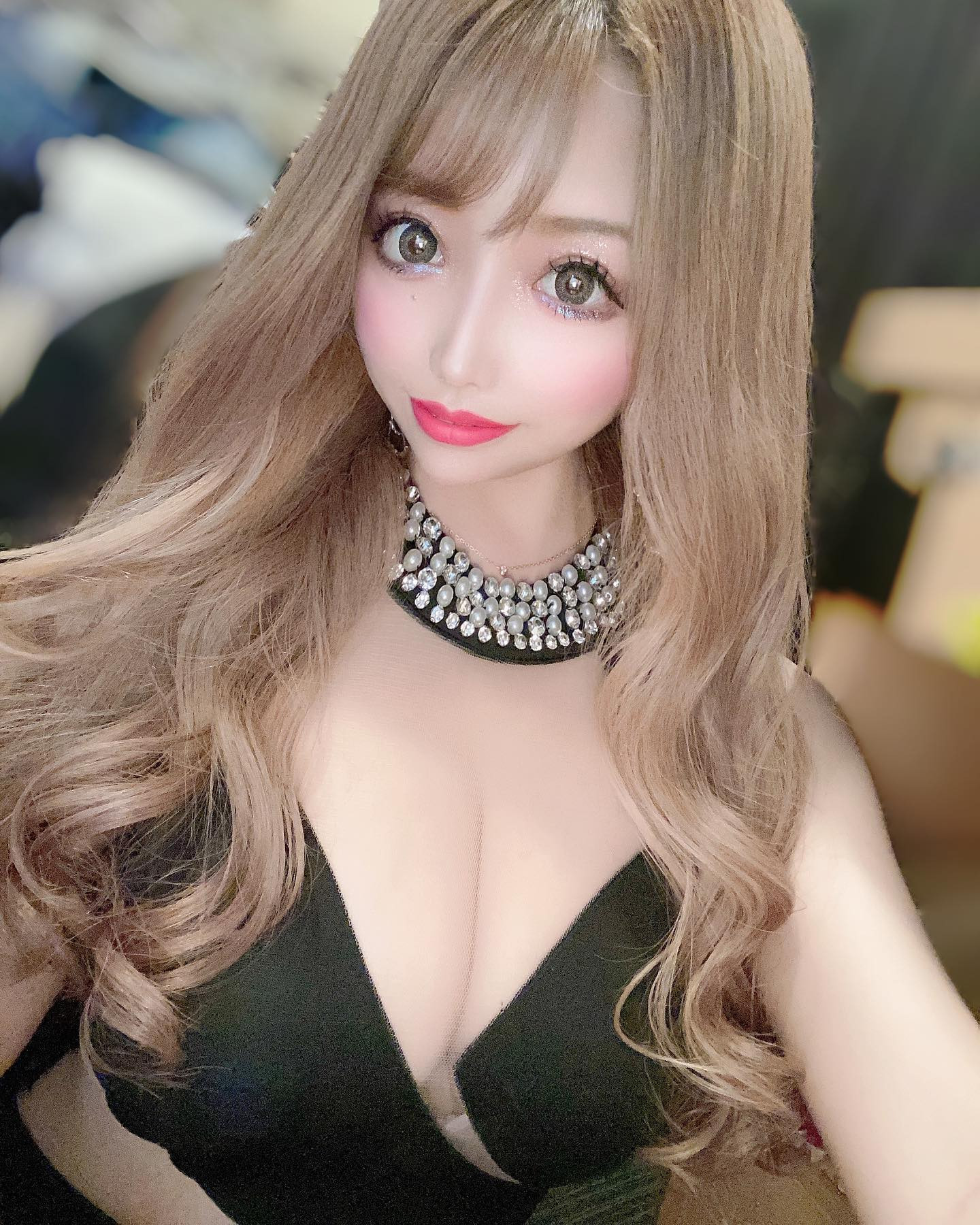 新しいドレスにまた飽きてきた、、、早い

#きゃばくら#キャバ嬢#歌舞伎町#ラウンジ#スナック#ガルバ#ホスト#バー#アイドル#新宿#東京#ナイトスポット#セルカ#instadaily#me#selfie#お酒#水商売#love#相互フォロー#推し#美女#イケメン#夜遊び#ギャル#model#ドレス#飽き性#ブラック#dress