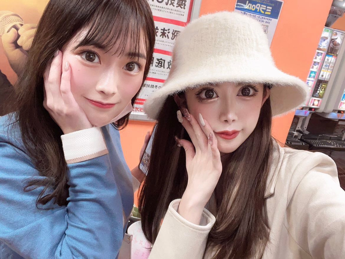 あずっぴと初お写真📷
今日は朝からずっと雨だね☔️

本日４日も、２１時から出勤してます🥰
たくさん飲ませて🍺♡

#北海道#札幌#すすきの#CITYGROUP#ラピュタ#LAPUTA#ニュークラ#シティーグループ#すすきのキャバ嬢#キャバ嬢#ニュークラ嬢#水商売#美容#シャンパン#歌舞伎町#六本木#銀座#ホスト#バー#中洲#ミナミ#ドレス#ヘアメ#すすきのグルメ#呑み#ポケパラ#札幌観光#instagood#likeforlike#きゃばきゃば