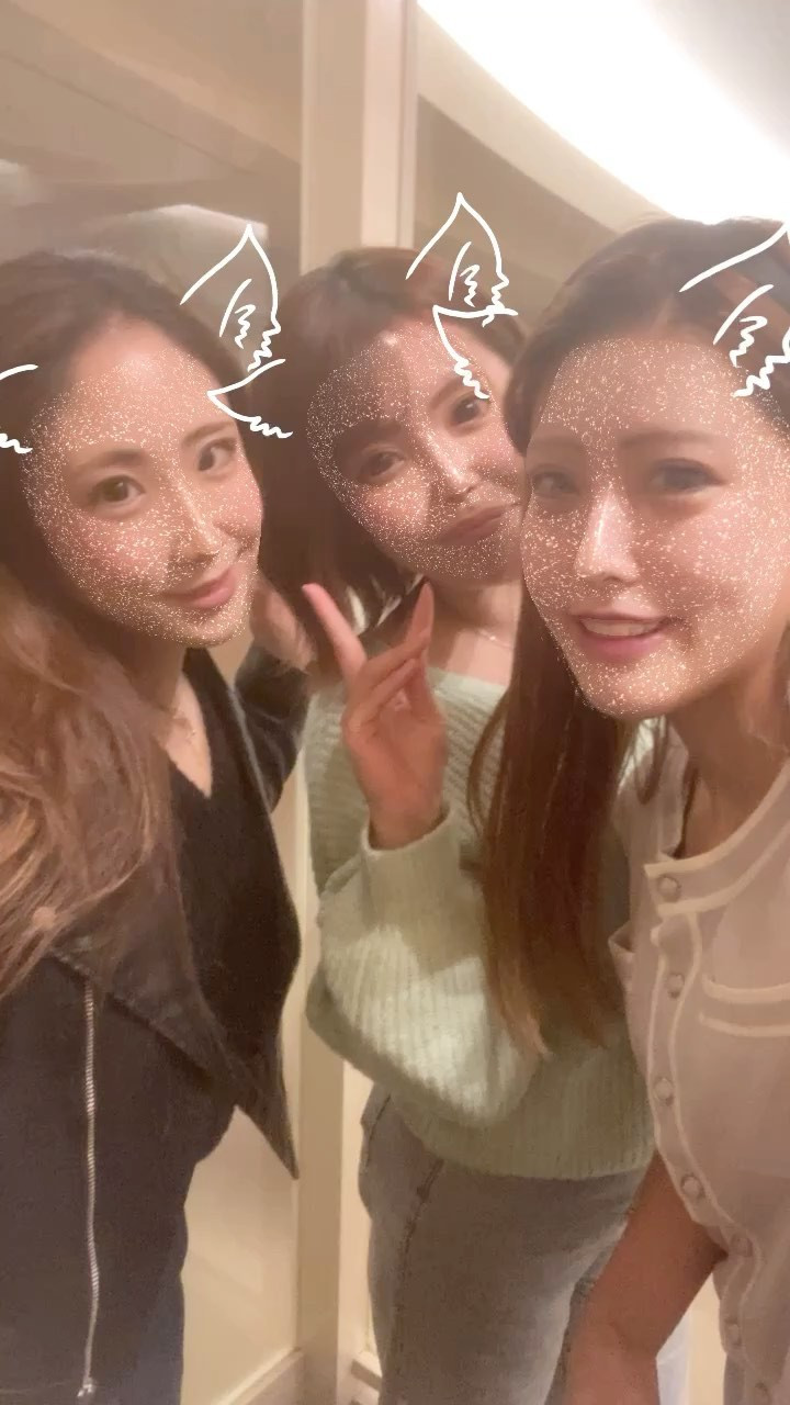 ブーメランしようと思ってたらただの動画だった🤣笑
.

#エリアジー #オレンジテラス #オーシャンスカイ #モナクラス #ニュークラブ #ニュークラ #キャバクラ #ホステス #キャバ嬢 #すすきの #札幌 #歌舞伎町 #国分町 #可愛い #かわいい #いいね #フォロミー #フォロー #フォロワー #followｍe #likeforlikes #instagood #instalike #follow #f4f #ヘアセット #ショートカット #ヘアアレンジ