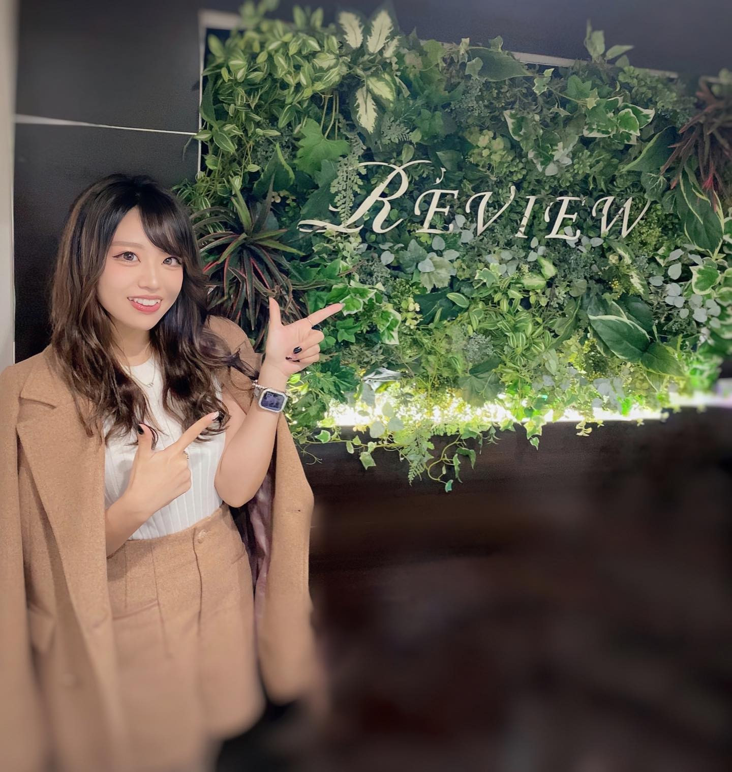 .
鈴鐘の道産コウです🐴🔔
.
先日、また @review_esthetic さんに行ってきました💆‍♀️💕
.
今回は初の#トリドーシャ （全身オイルリンパマッサージ）したんだけど、足のリンパ詰まってたのも、スッキリしたよ😢💕
.
女性は月経とかでも足浮腫んだり、これから寒くなるから浮腫むことも多くなるからリンパマッサージは絶対いったほうがいい😣💦

騙されたと思って一回行ってみてッ
違いがわかる😳‼️
.
.
#道産コウ #北海道のコウちゃん #鈴鐘 #ベルベ #bellve #Nプレイスビル #Nプ