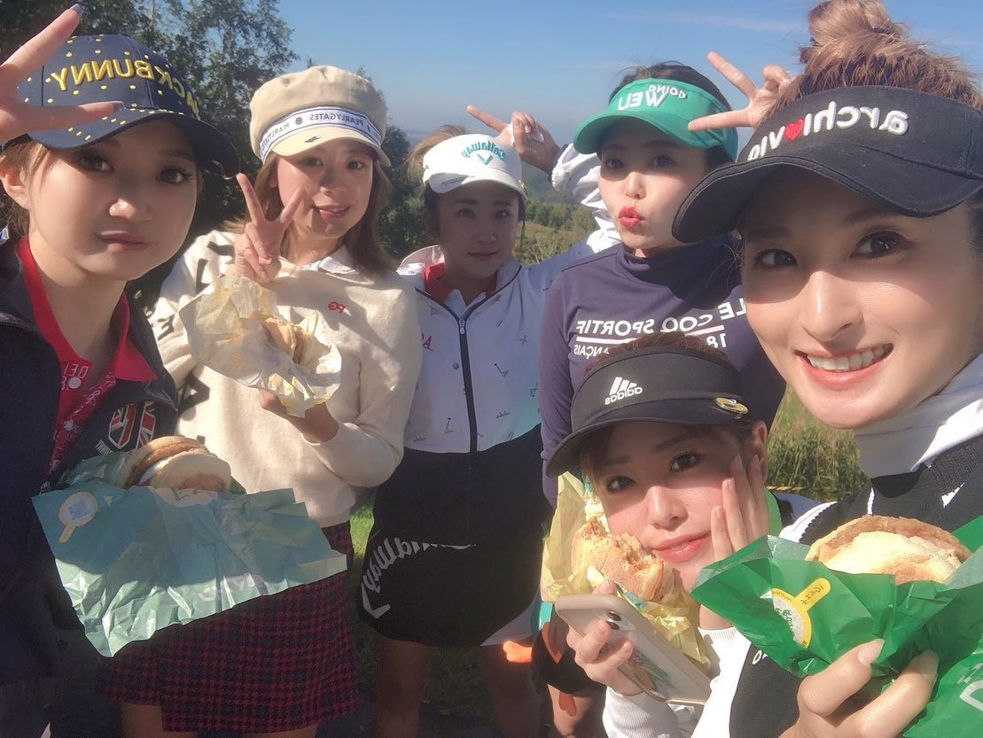 女子ゴルフ部⛳️❤️
朝マックはもはや定番です🍔
.

#エリアG #エリアGグループ #モナクラス #モナクラス札幌 #モナクラス札幌あい
#ニュークラブモナクラス札幌
.
.
#キャバクラ #キャバ #キャバ嬢 #キャバクラ嬢 #すすきのキャバクラ #すすきのキャバ嬢
.
#ニュークラ #ニュークラブ #キャバキャバ #すすきのニュークラ #すすきのニュークラブ
#すすきのニュークラエリアG #すすきのニュークラブエリアG #すすきのニュークラモナクラス札幌 #すすきのニュークラブモナクラス札幌
#す