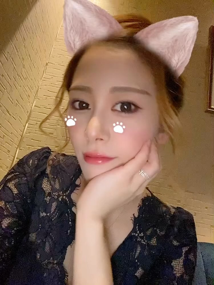 もう寝ることにする😪

@helena_hibikigroup 

　#クラブヘレナ #ヘレナ #響グループ #水沢愛美 #札幌 #すすきの #北海道 #ニュークラブ #ニュークラ嬢 #すすきのニュークラ #ラウンジ #ラウンジ嬢 #キャバクラ #キャバ嬢 #ホステス #道産子 #美女スタグラム #求人 #自撮り #ヘアアレンジ #キャバキャバ #hokkaido #sapporo #susukino #helena #hibikigroup #champagne #l4likes #instagood 